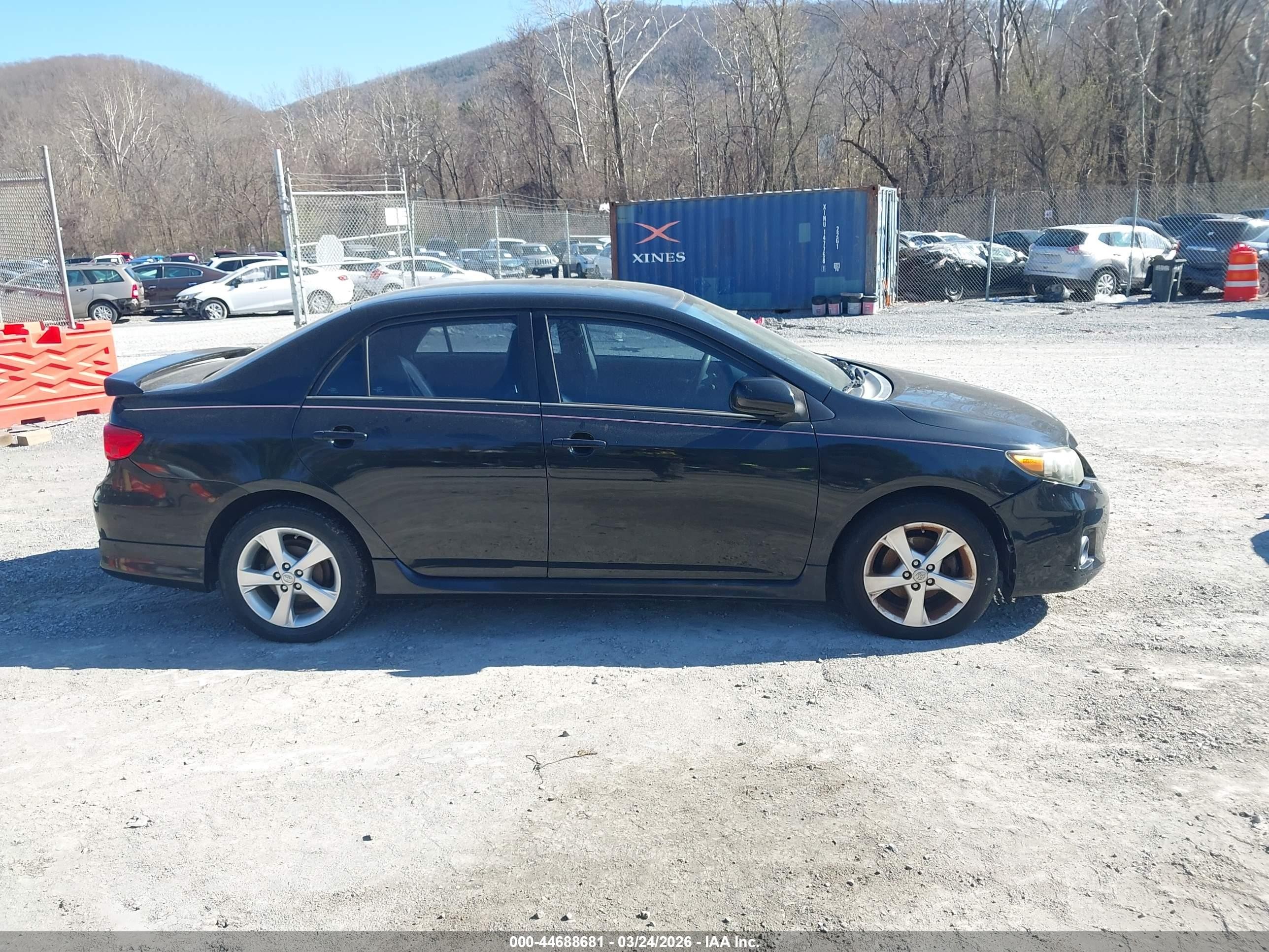2013 Toyota Corolla S Black vin: 2T1BU4EE7DC996269
