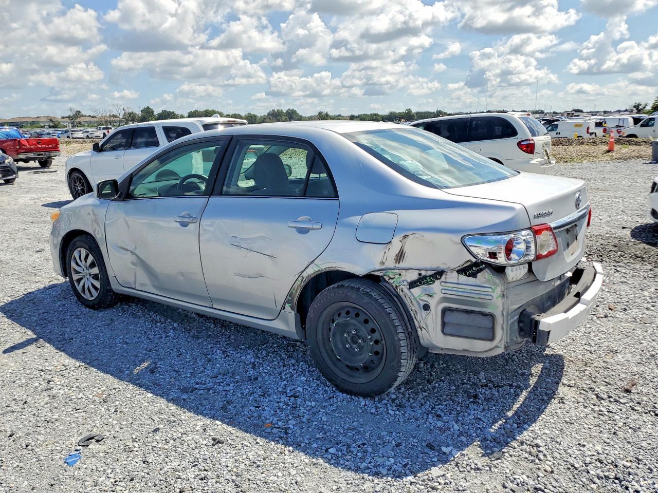 2013 Toyota Corolla Le Серебряный vin: 2T1BU4EE7DC997759