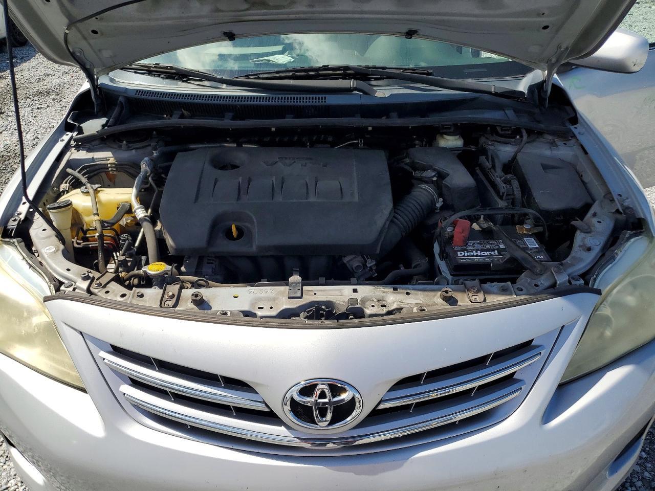 2013 Toyota Corolla Le Серебряный vin: 2T1BU4EE7DC997759