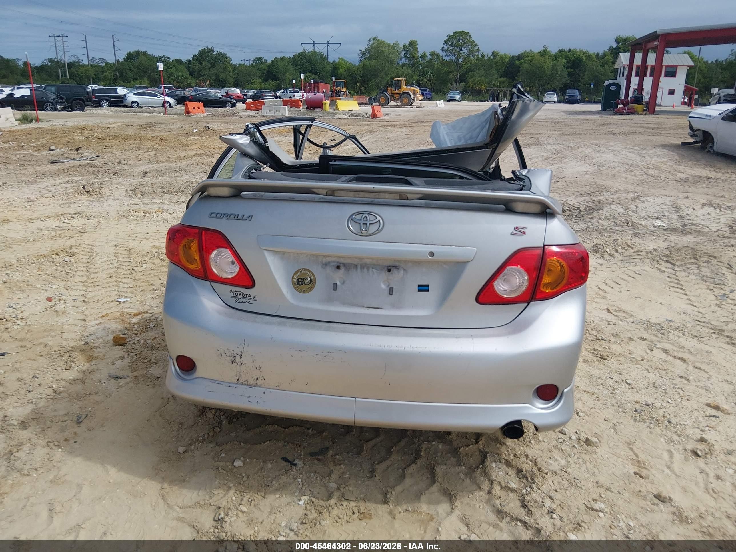 2010 Toyota Corolla S Silver vin: 2T1BU4EE8AC283764
