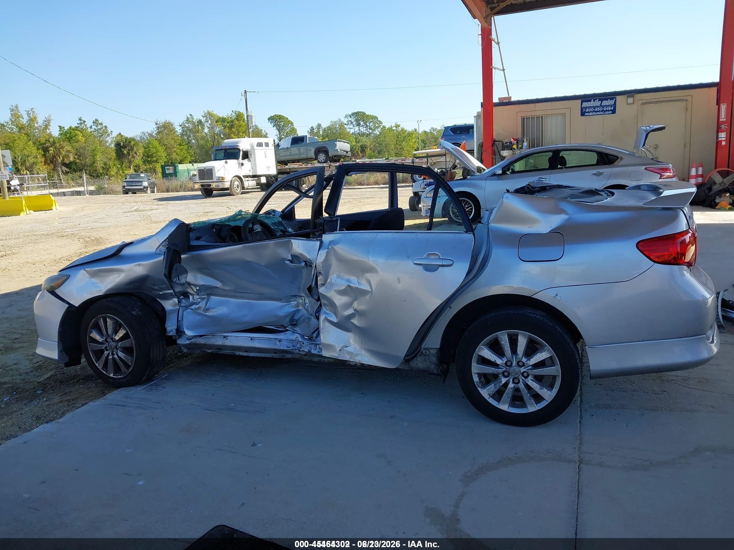 2010 Toyota Corolla S Silver vin: 2T1BU4EE8AC283764