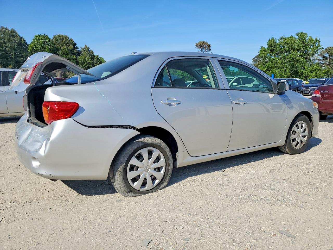 2010 Toyota Corolla Le Silver vin: 2T1BU4EE8AC295462