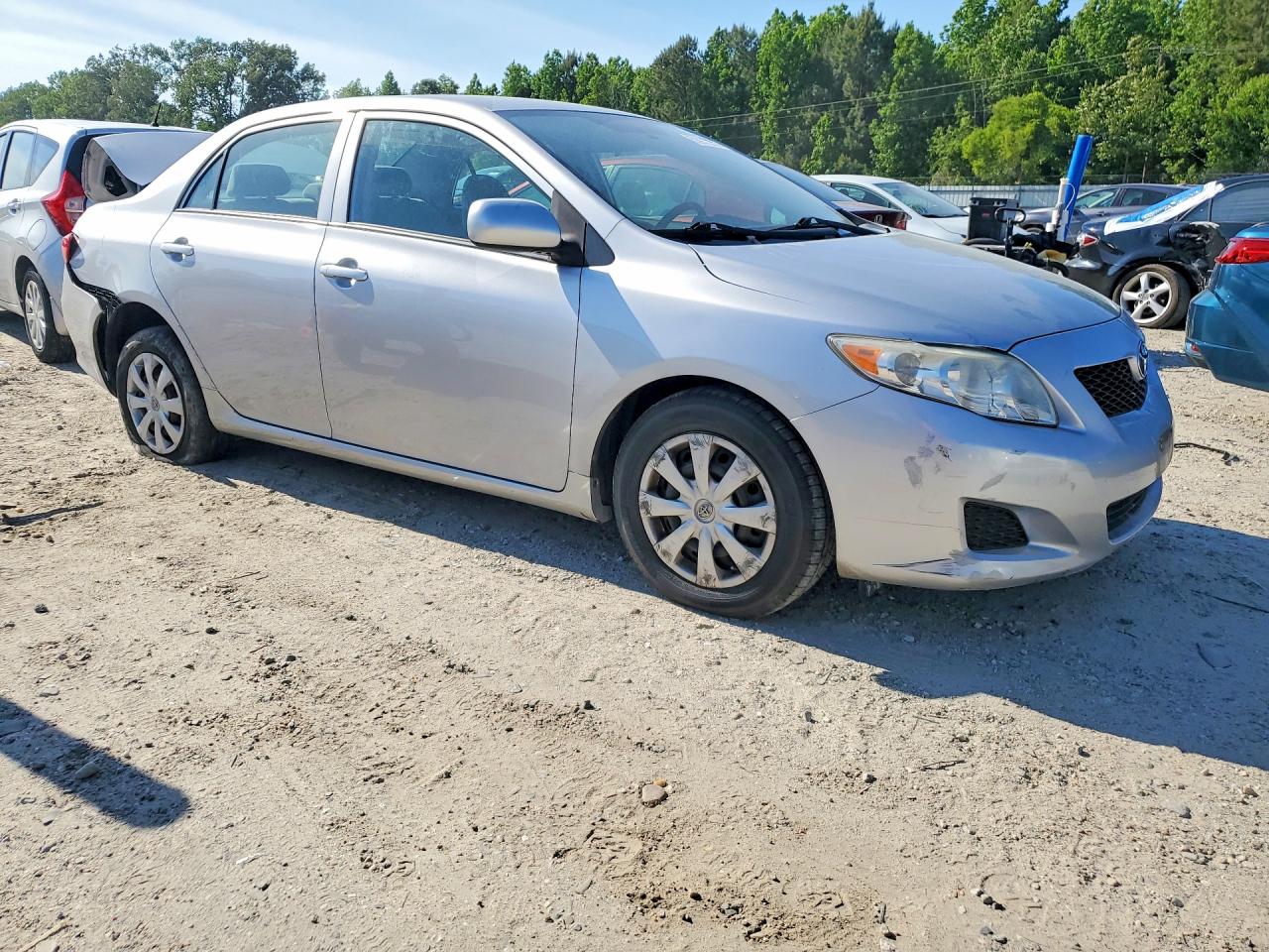 2010 Toyota Corolla Le Silver vin: 2T1BU4EE8AC295462
