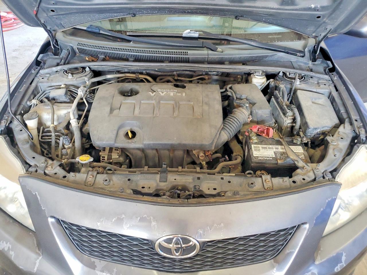 2010 Toyota Corolla Le Gray vin: 2T1BU4EE8AC297485