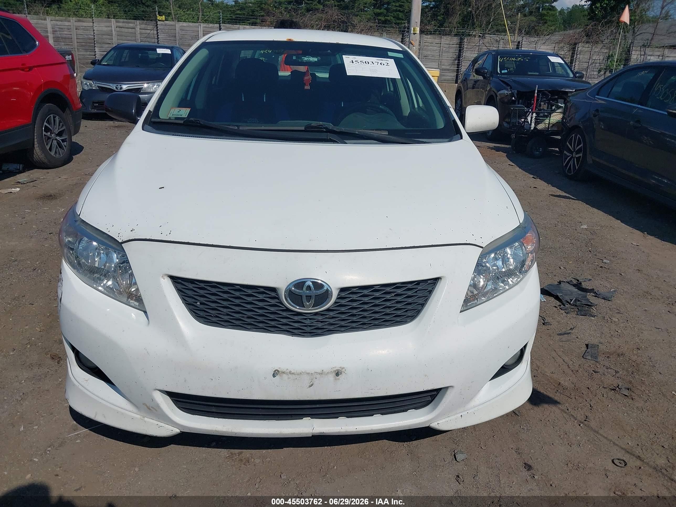 2010 Toyota Corolla S White vin: 2T1BU4EE8AC305777