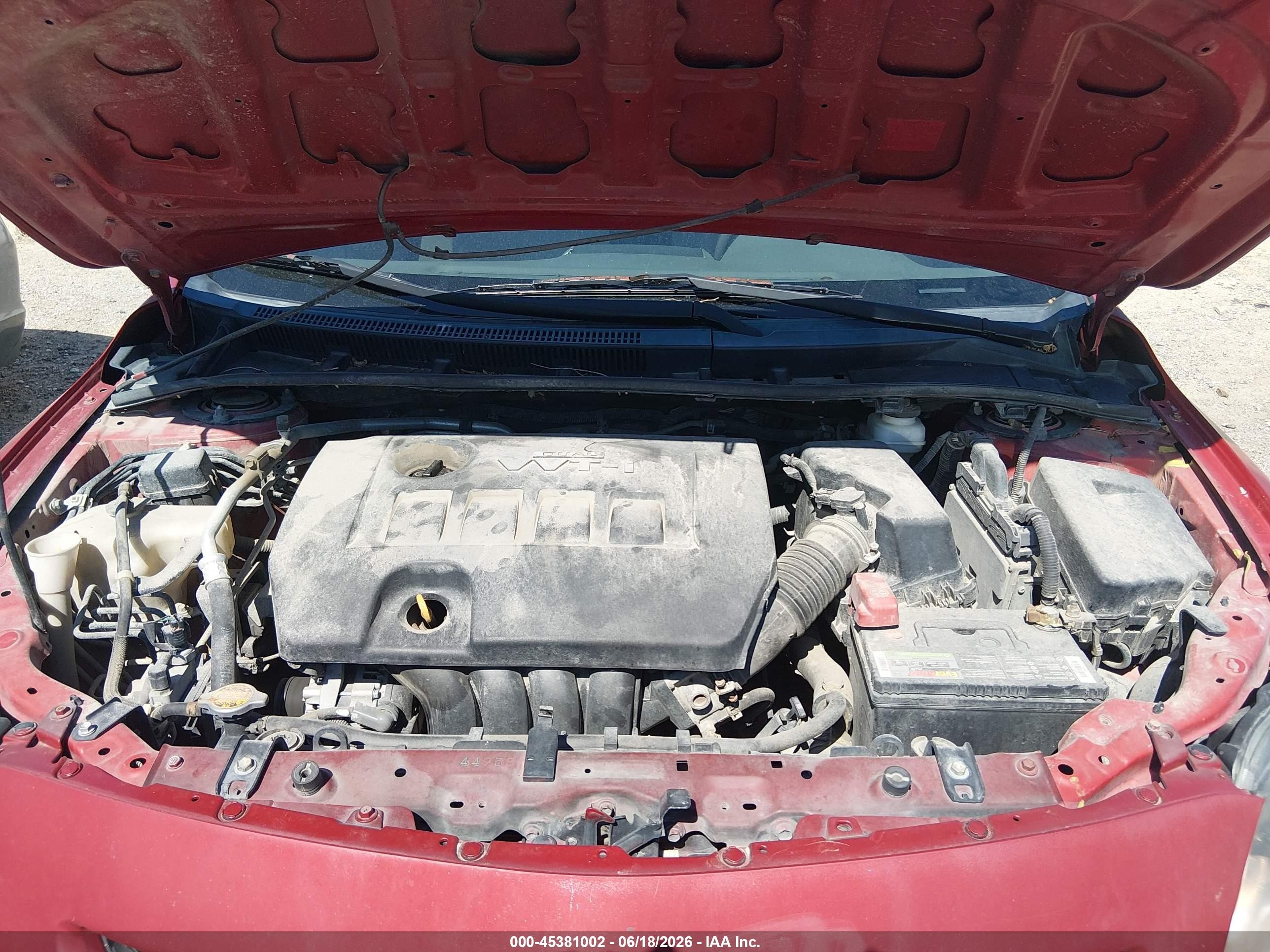 2010 Toyota Corolla Le Red vin: 2T1BU4EE8AC306220