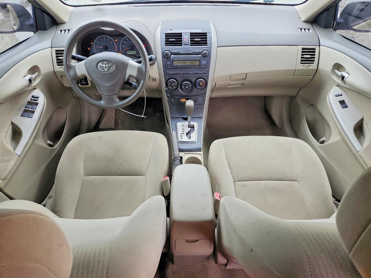 2010 Toyota Corolla Le Gold vin: 2T1BU4EE8AC320859