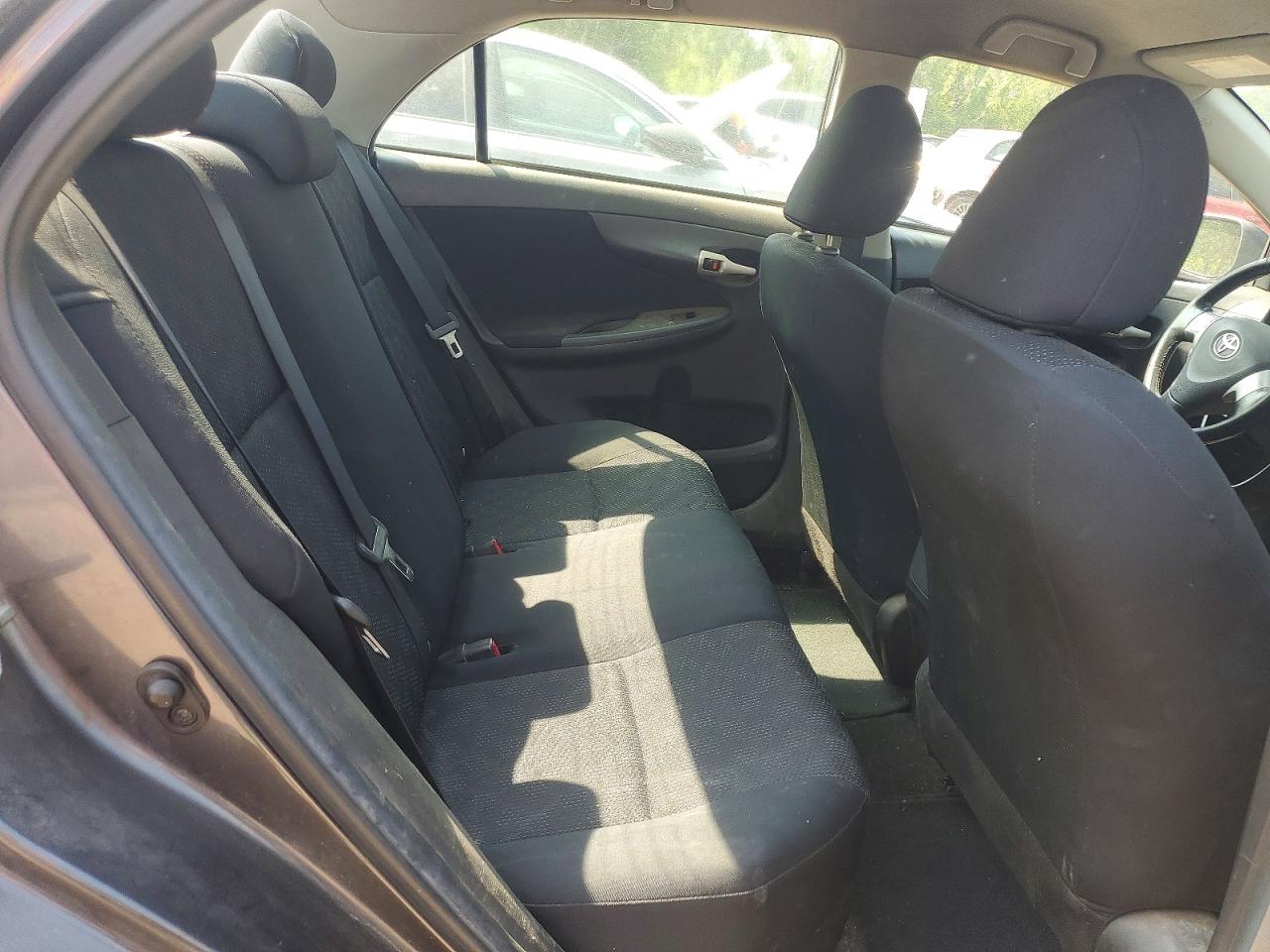 2010 Toyota Corolla Base Gray vin: 2T1BU4EE8AC345390