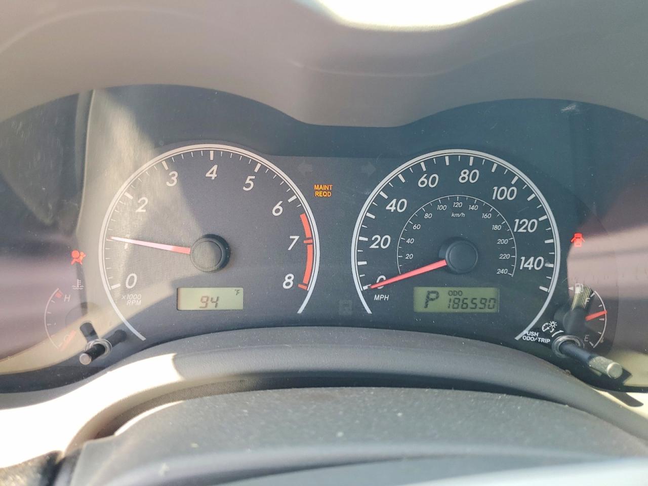 2010 Toyota Corolla Le Silver vin: 2T1BU4EE8AC351805