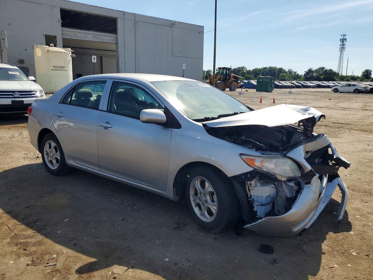 2010 Toyota Corolla Le Silver vin: 2T1BU4EE8AC351805