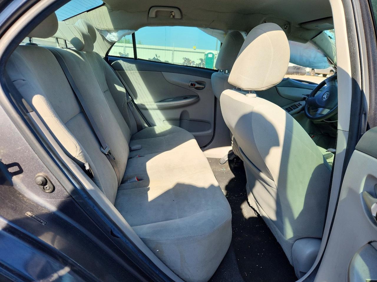 2010 Toyota Corolla Le Charcoal vin: 2T1BU4EE8AC366479