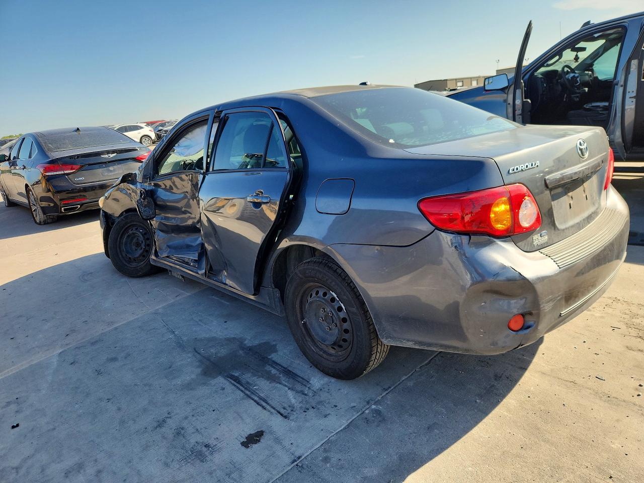 2010 Toyota Corolla Le Charcoal vin: 2T1BU4EE8AC366479