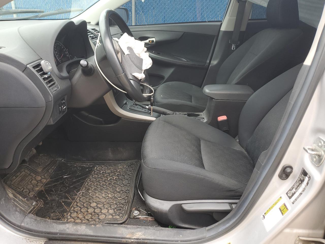 2010 Toyota Corolla Base Silver vin: 2T1BU4EE8AC378812