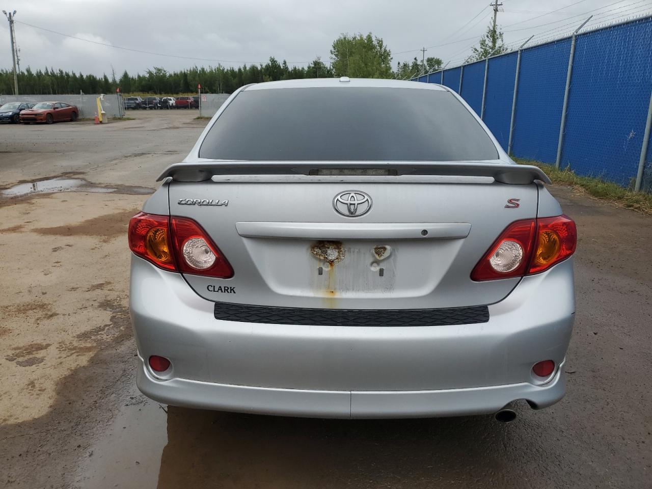 2010 Toyota Corolla Base Silver vin: 2T1BU4EE8AC378812