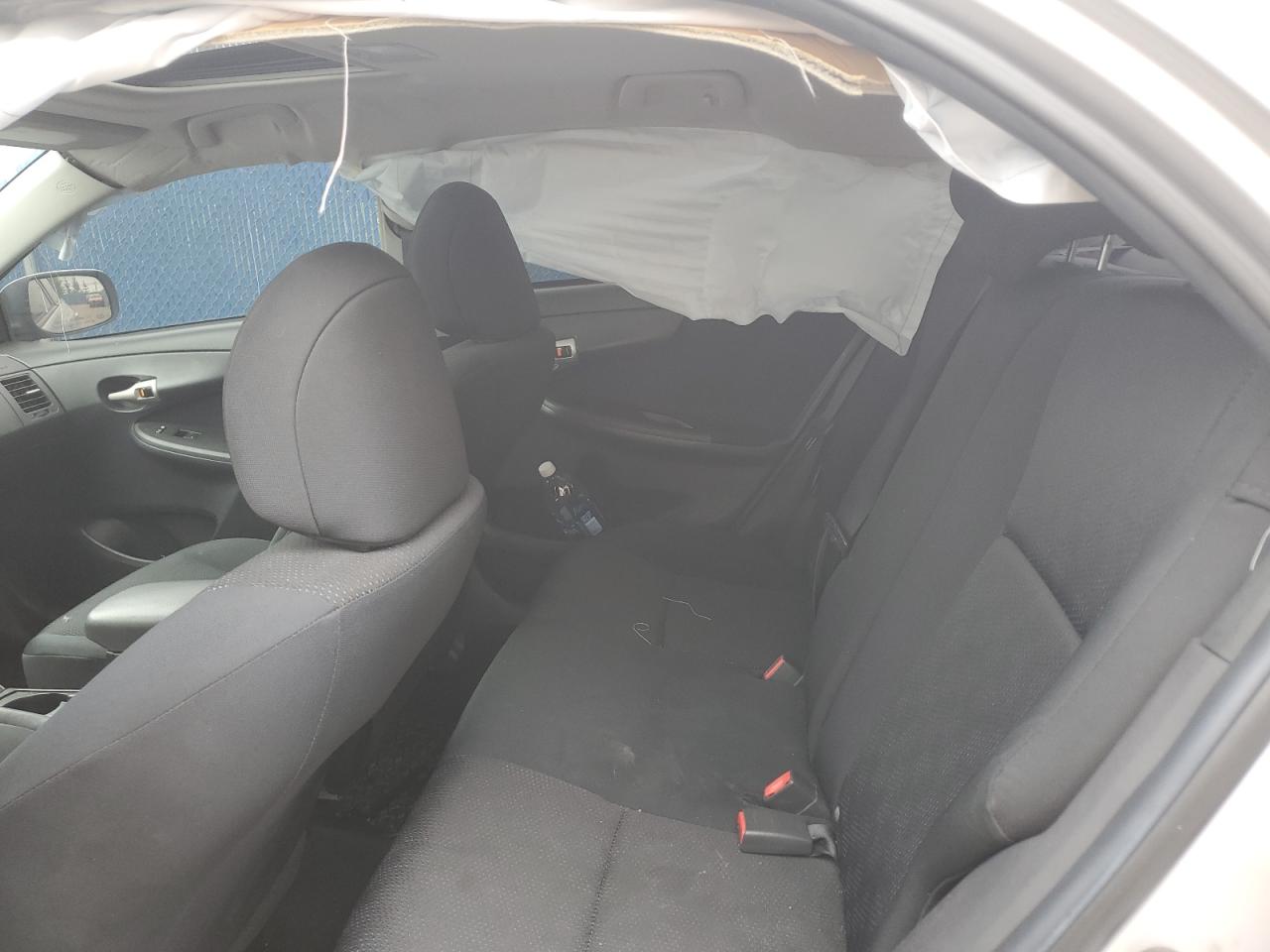 2010 Toyota Corolla Base Silver vin: 2T1BU4EE8AC378812