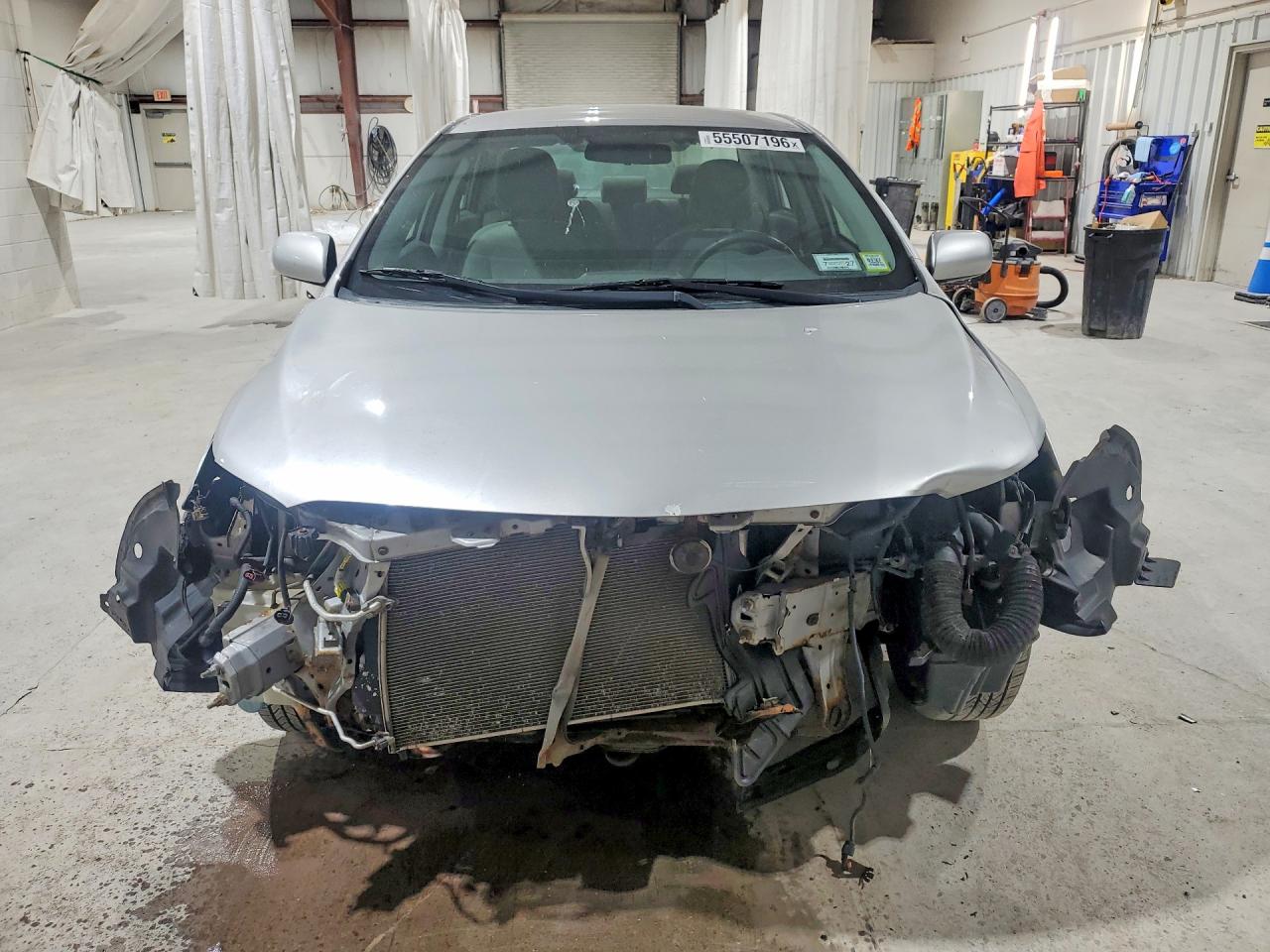 2010 Toyota Corolla Le Silver vin: 2T1BU4EE8AC387039