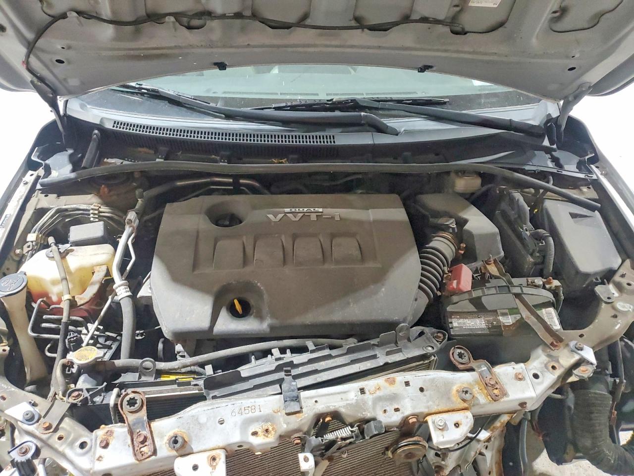 2010 Toyota Corolla Le Silver vin: 2T1BU4EE8AC387039