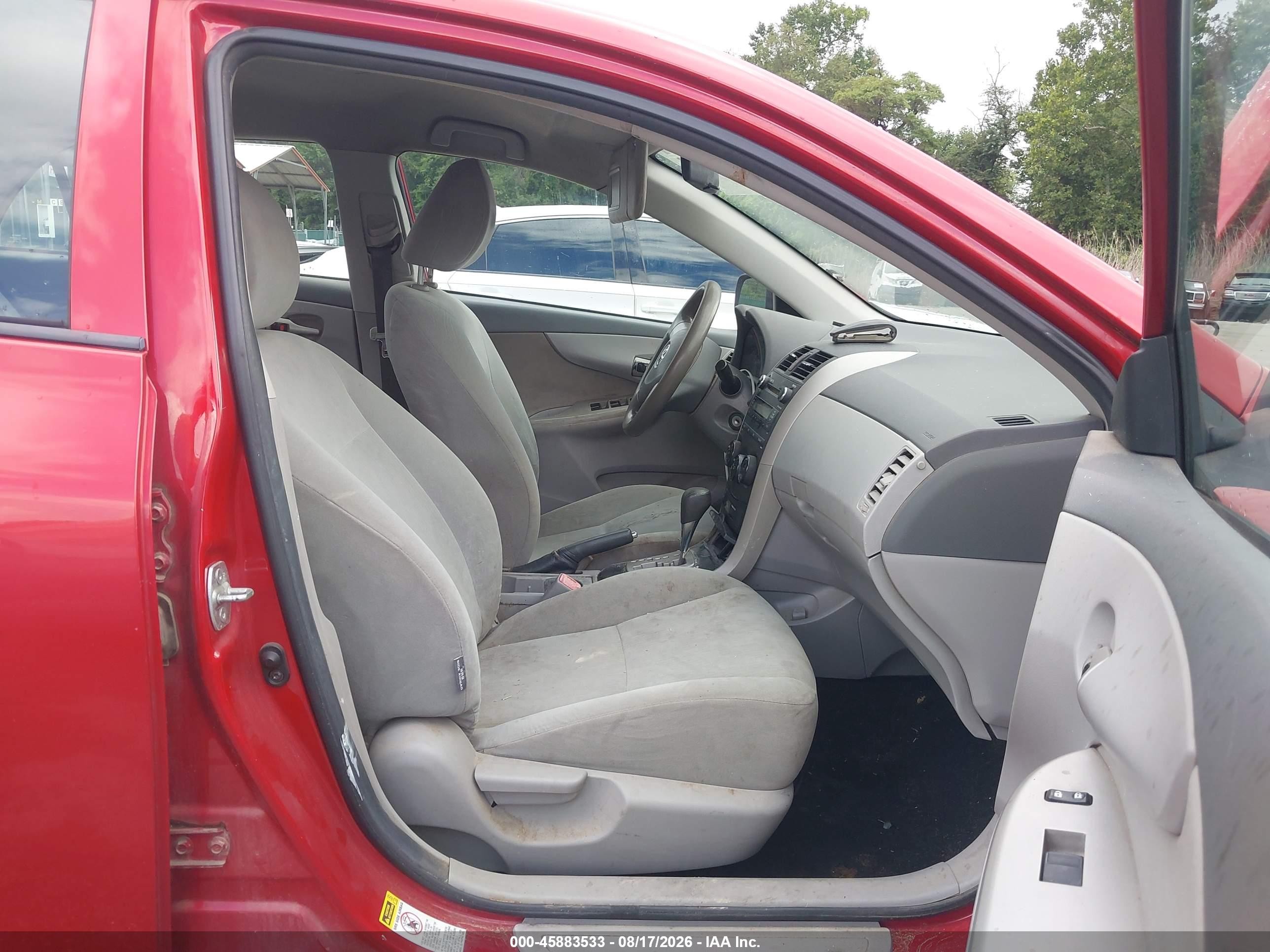 2010 Toyota Corolla Le Red vin: 2T1BU4EE8AC391849