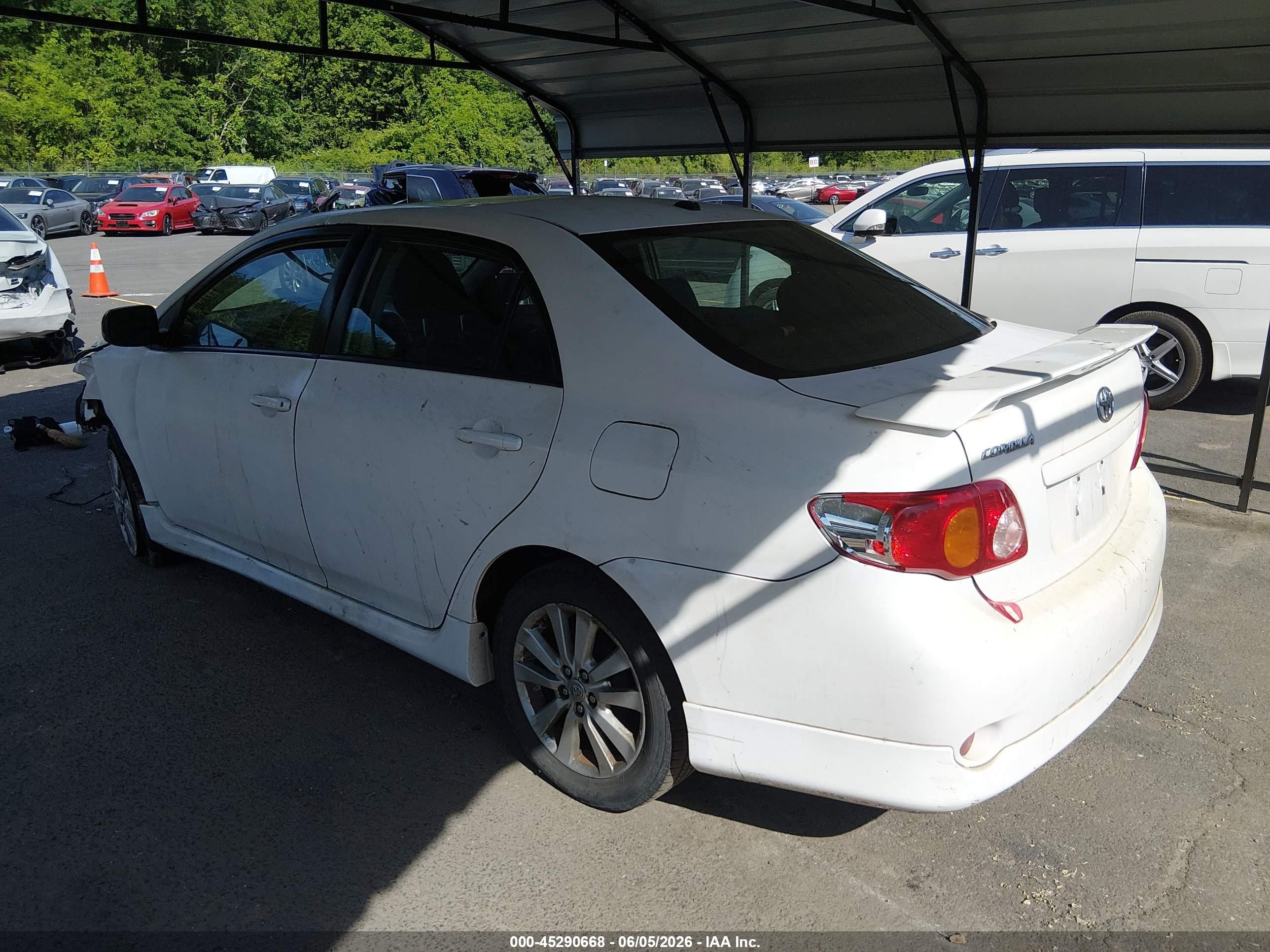 2010 Toyota Corolla S White vin: 2T1BU4EE8AC423893