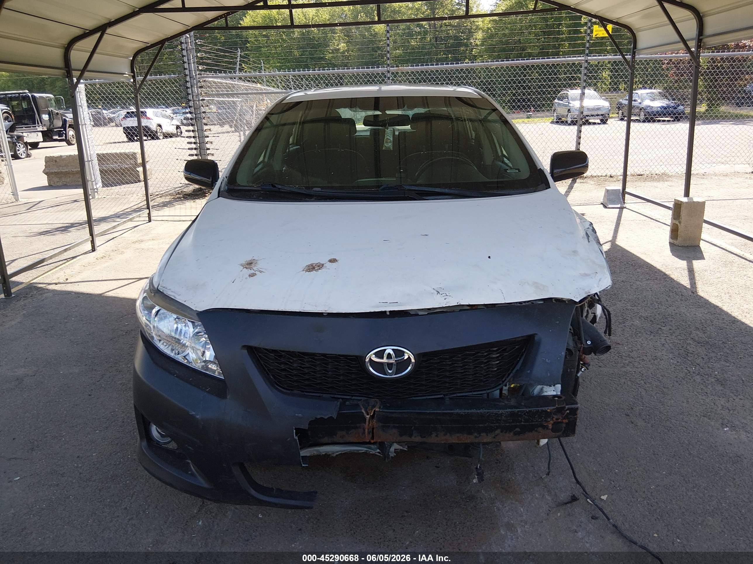2010 Toyota Corolla S White vin: 2T1BU4EE8AC423893