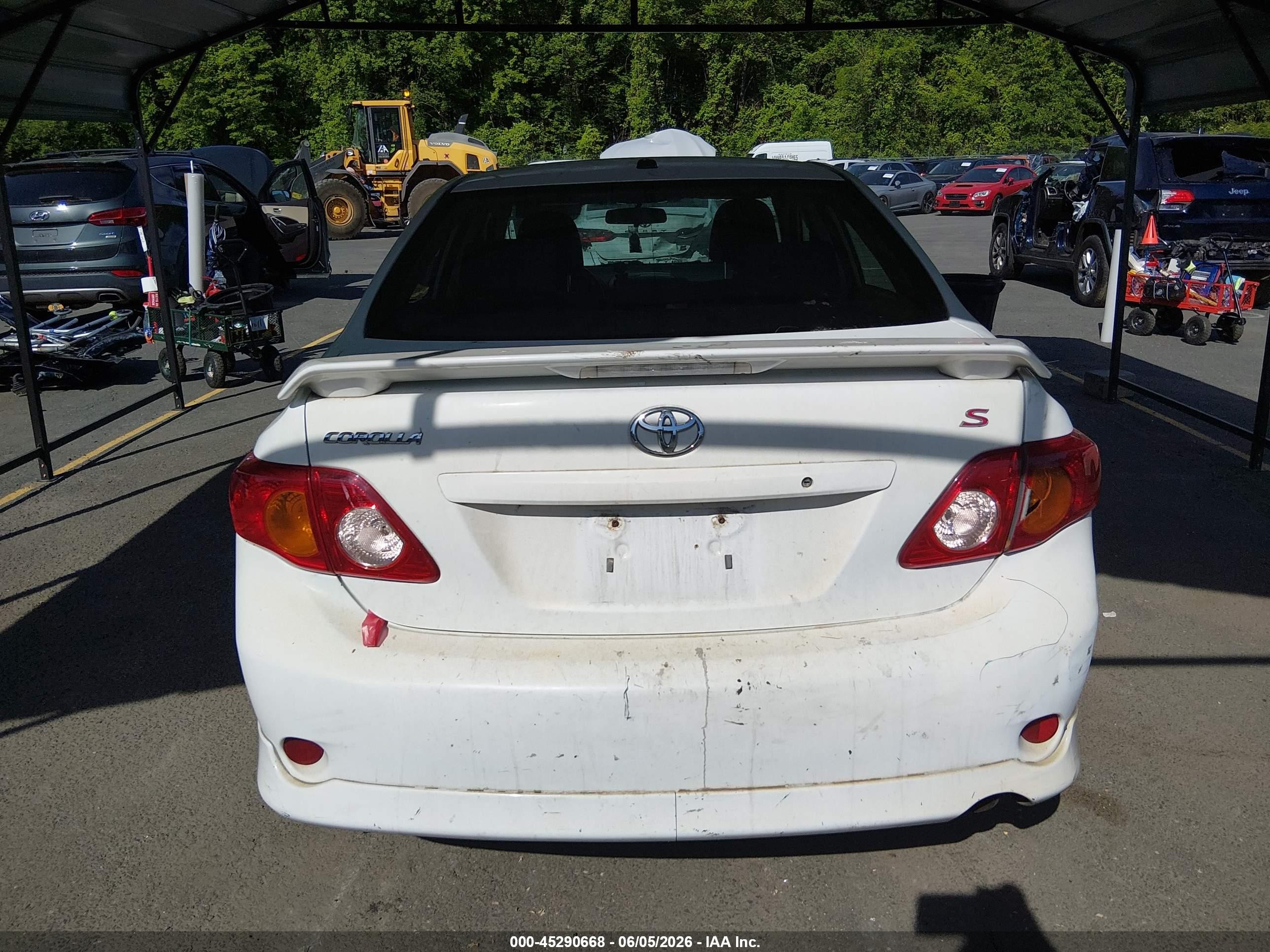 2010 Toyota Corolla S White vin: 2T1BU4EE8AC423893