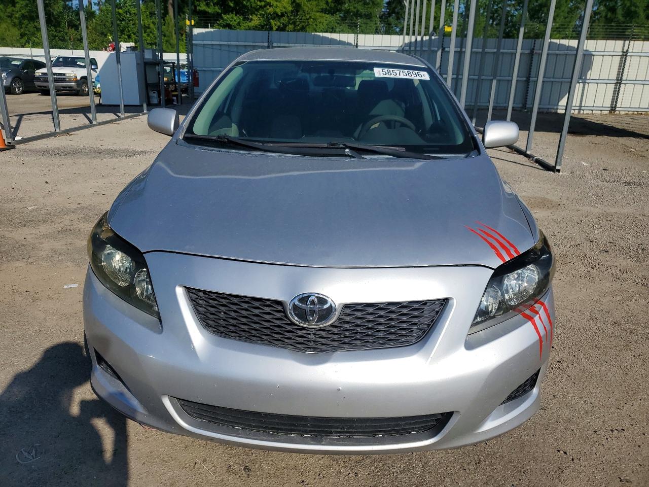 2010 Toyota Corolla Le Silver vin: 2T1BU4EE8AC435140