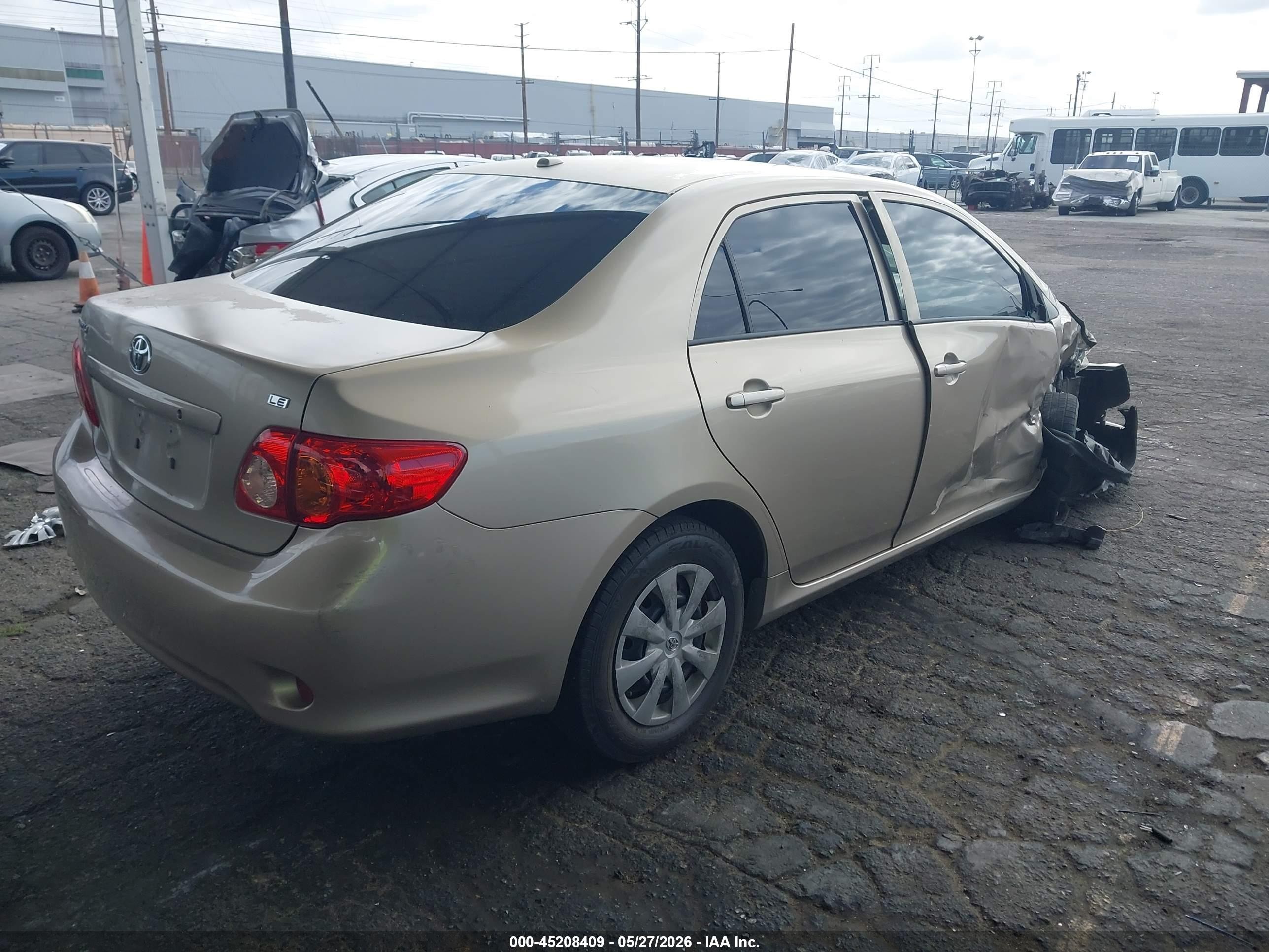 2010 Toyota Corolla Le Gold vin: 2T1BU4EE8AC436045