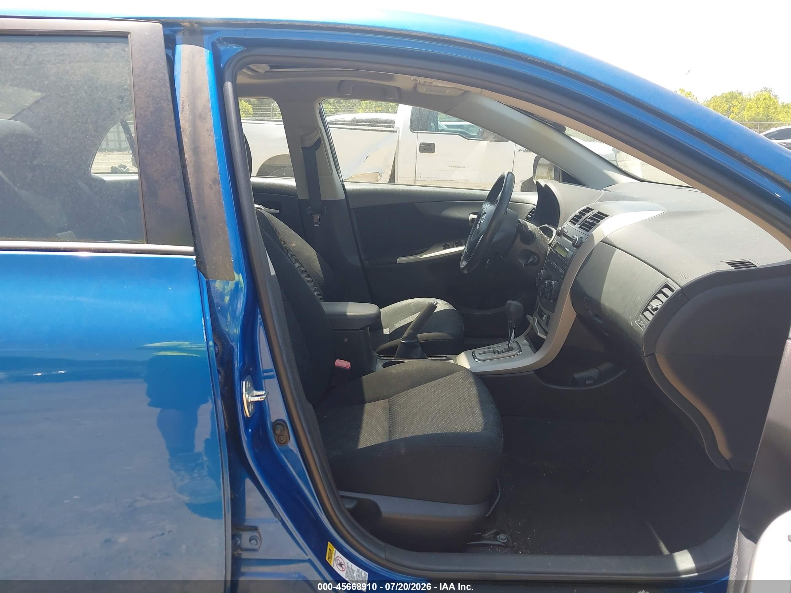 2010 Toyota Corolla S Blue vin: 2T1BU4EE8AC501783