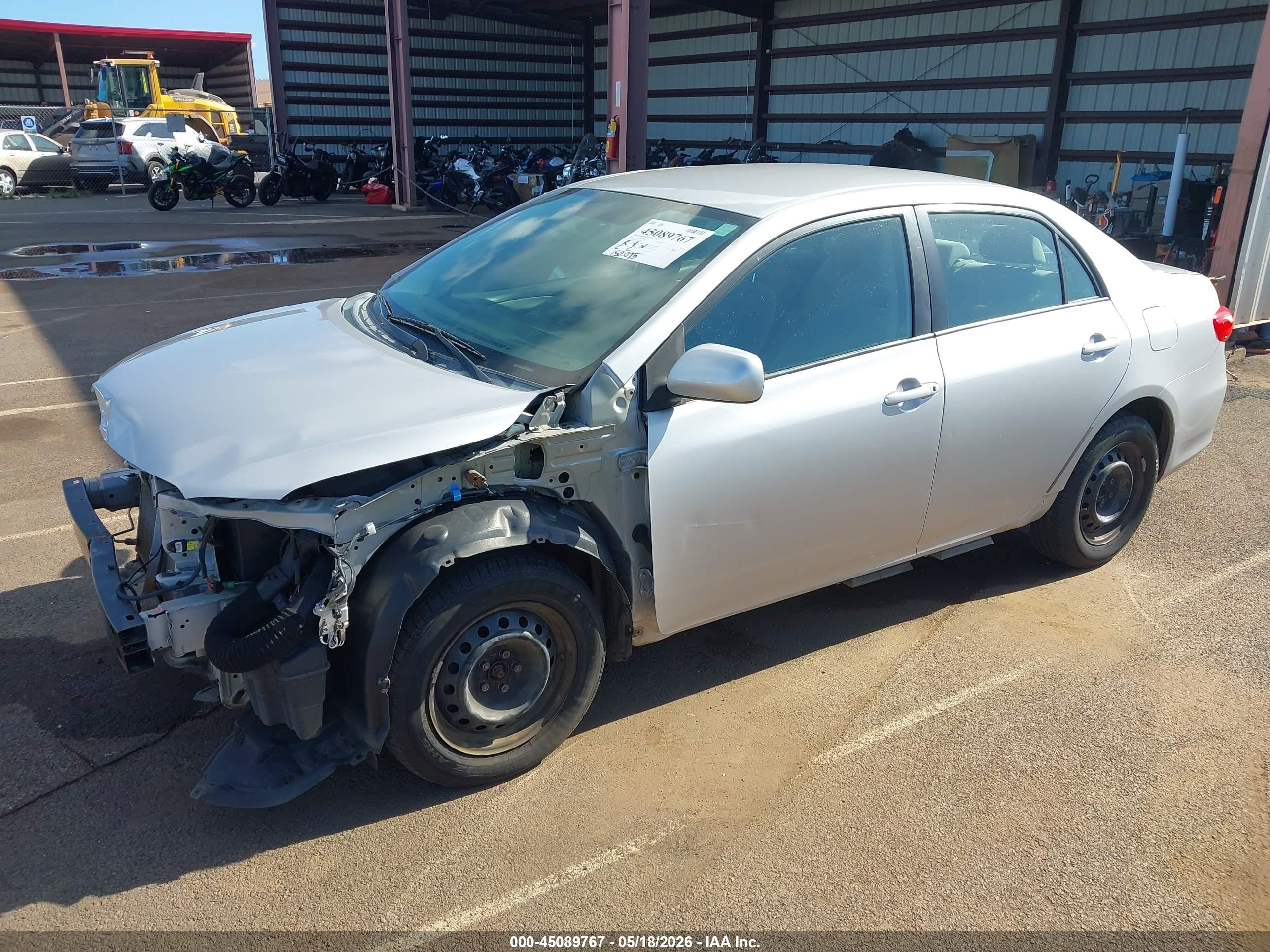 2011 Toyota Corolla Le Silver vin: 2T1BU4EE8BC538785