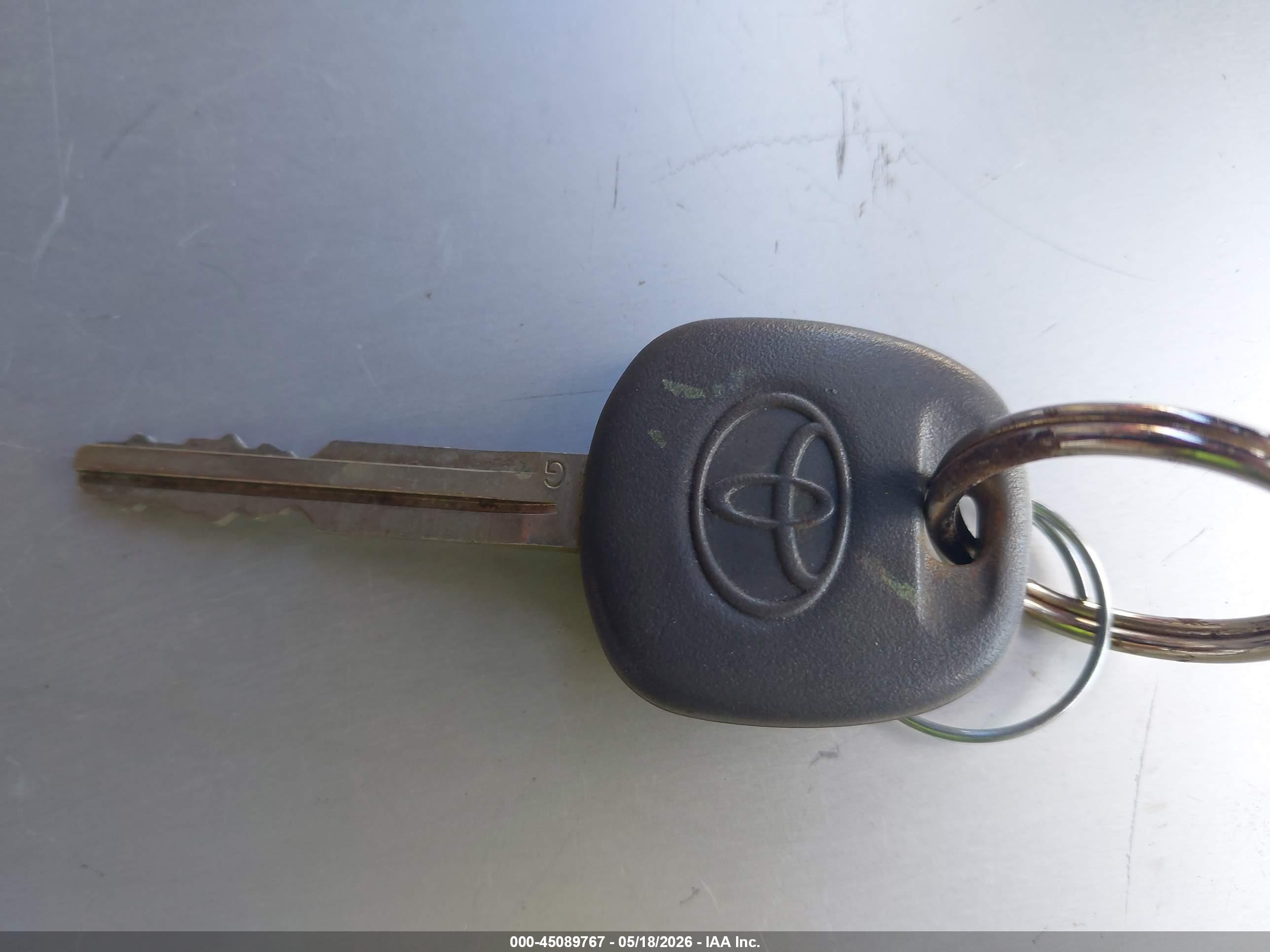 2011 Toyota Corolla Le Silver vin: 2T1BU4EE8BC538785