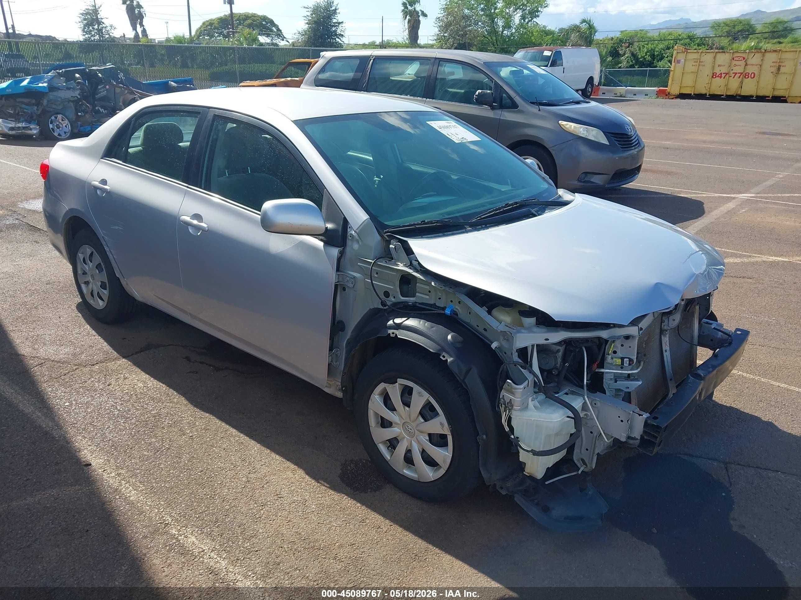 2011 Toyota Corolla Le Silver vin: 2T1BU4EE8BC538785
