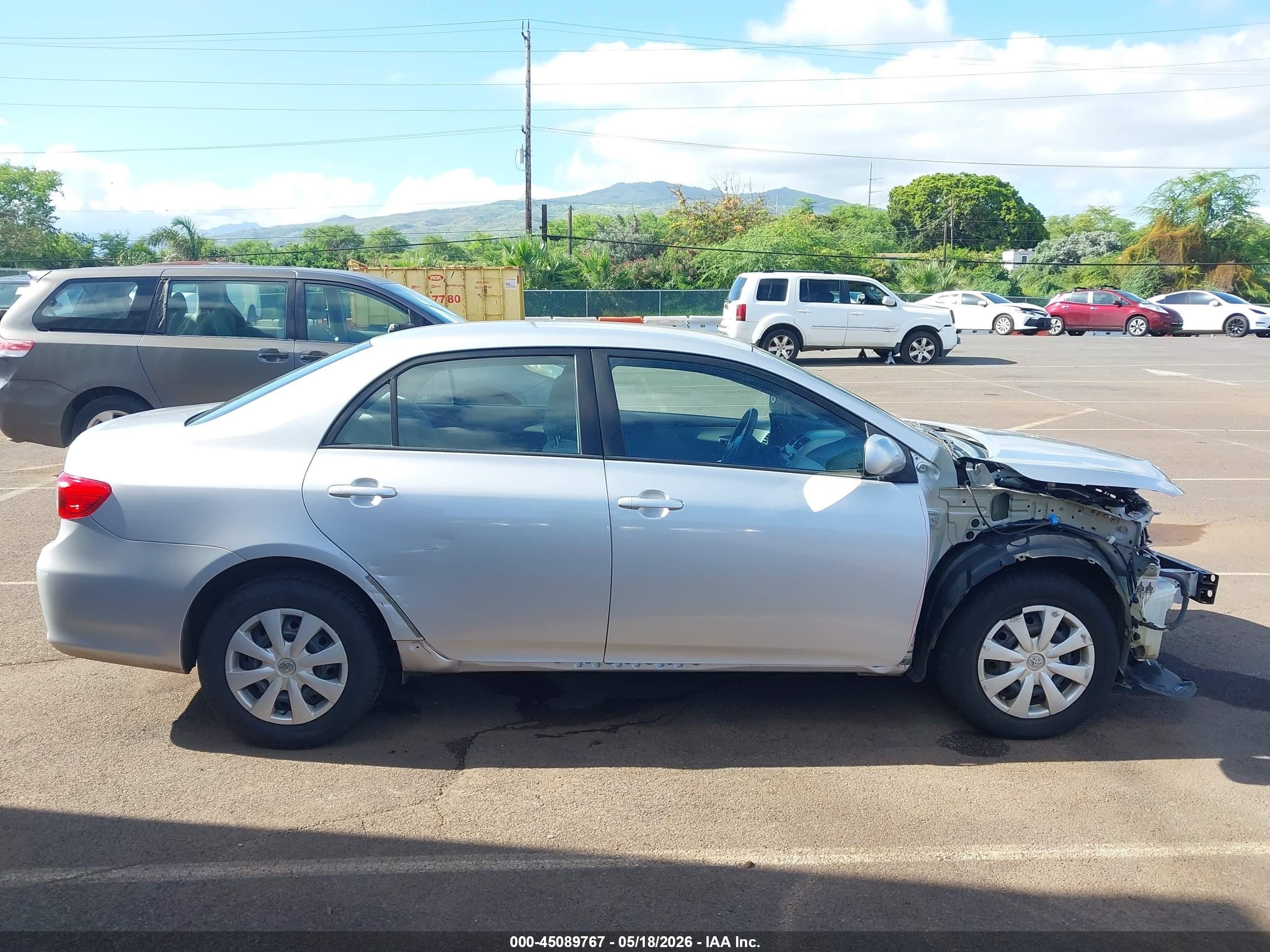 2011 Toyota Corolla Le Silver vin: 2T1BU4EE8BC538785