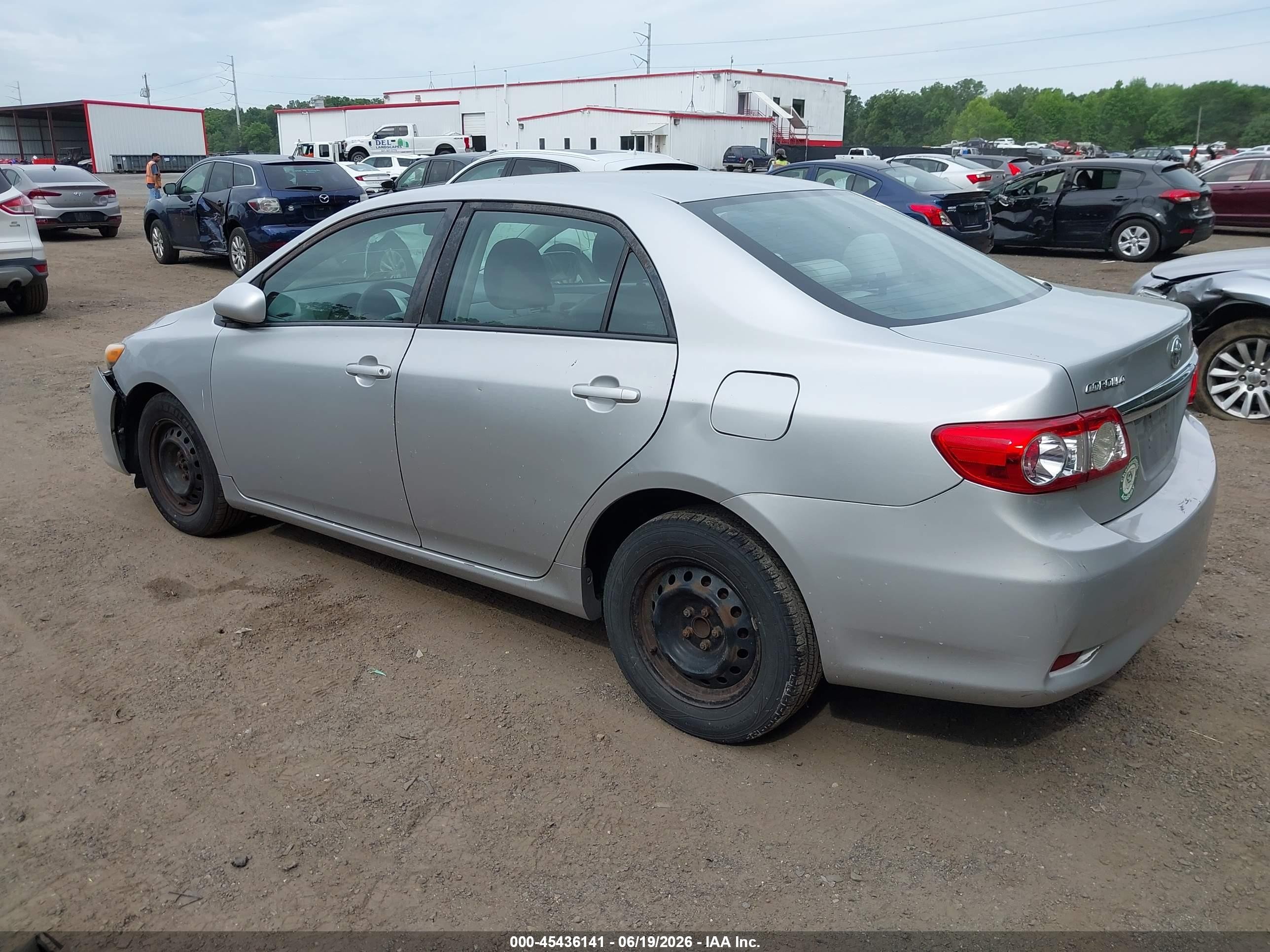 2011 Toyota Corolla Le Silver vin: 2T1BU4EE8BC551715