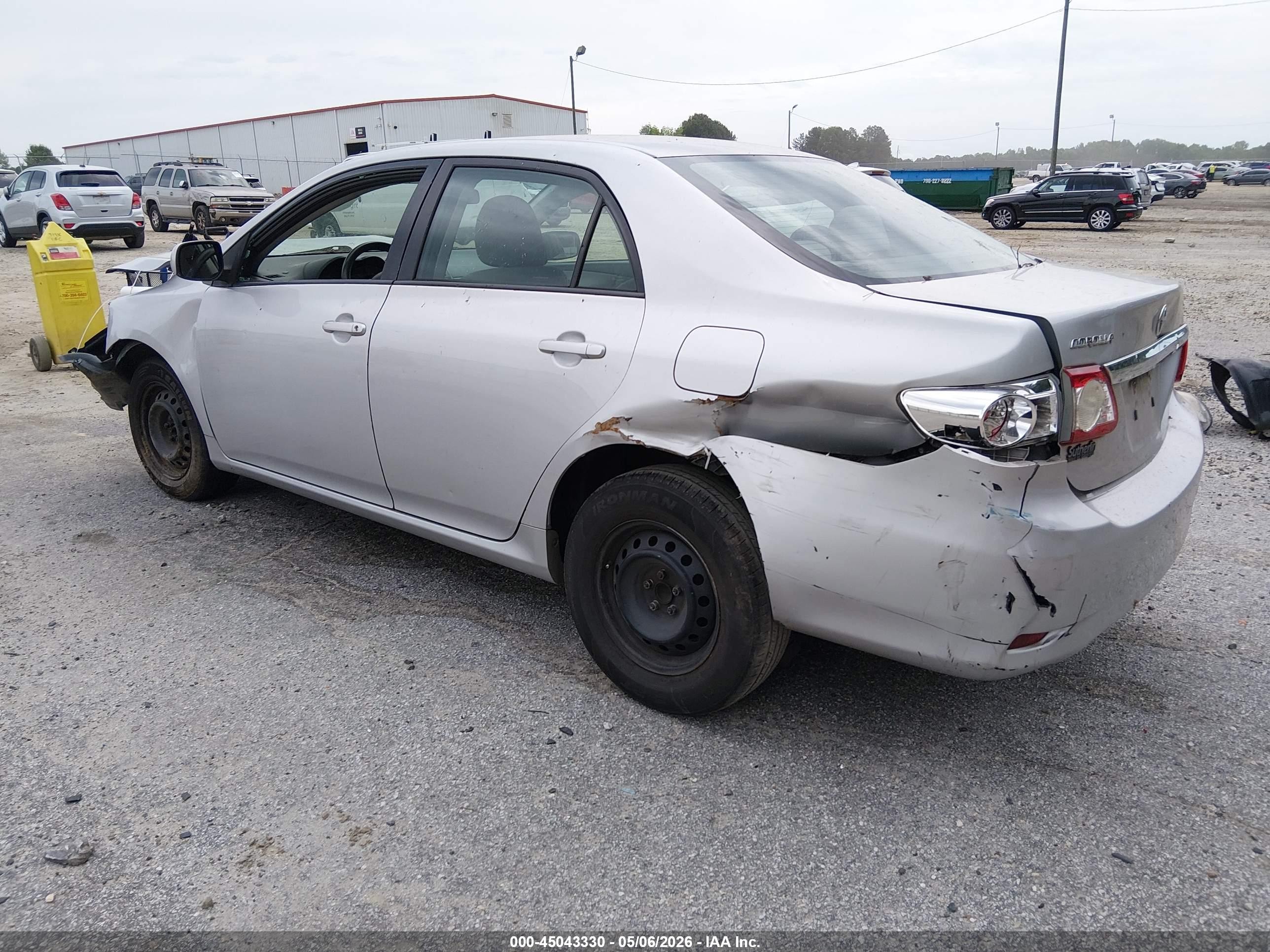 2011 Toyota Corolla Le Silver vin: 2T1BU4EE8BC552654