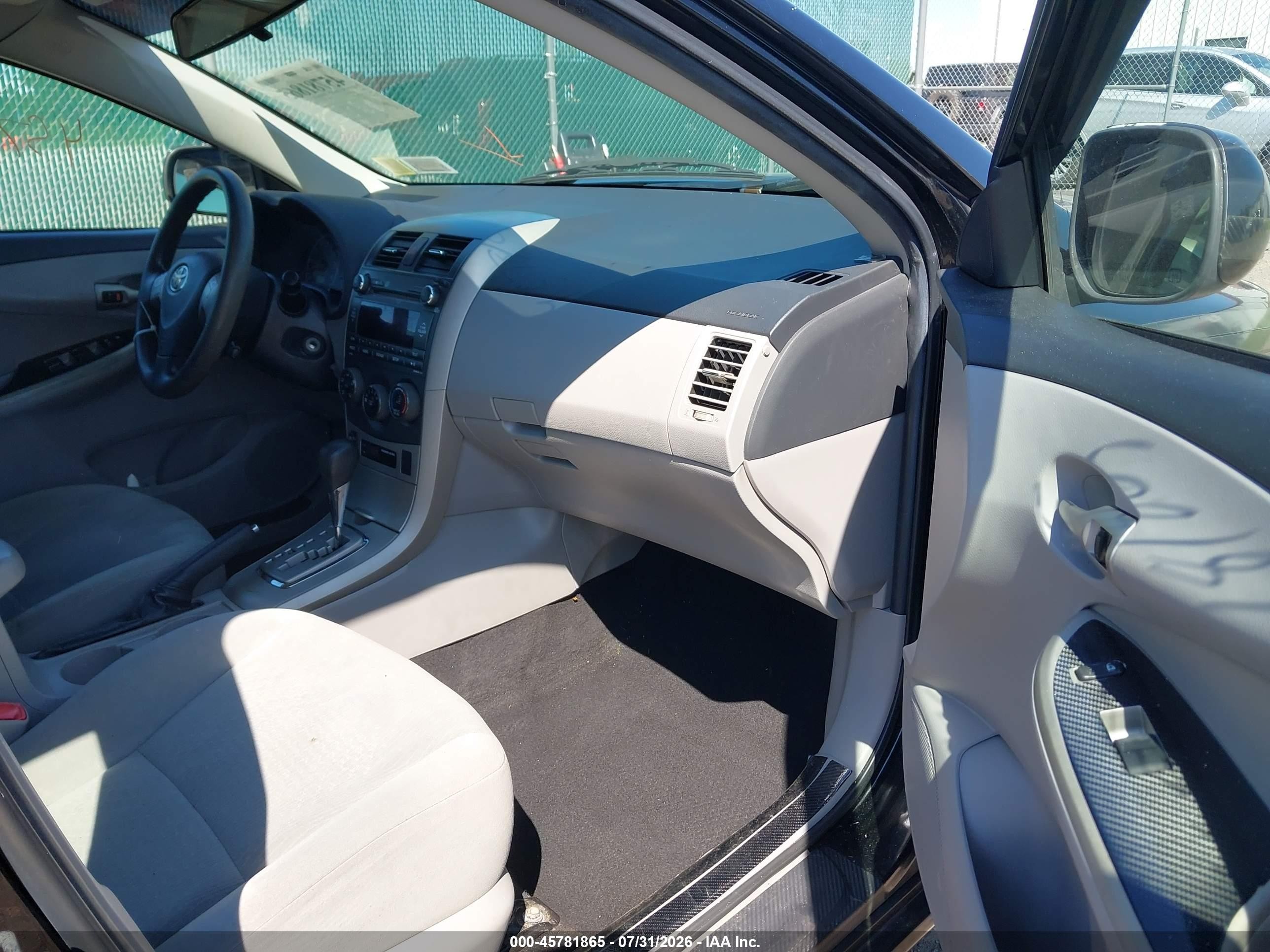 2011 Toyota Corolla Le Black vin: 2T1BU4EE8BC564898