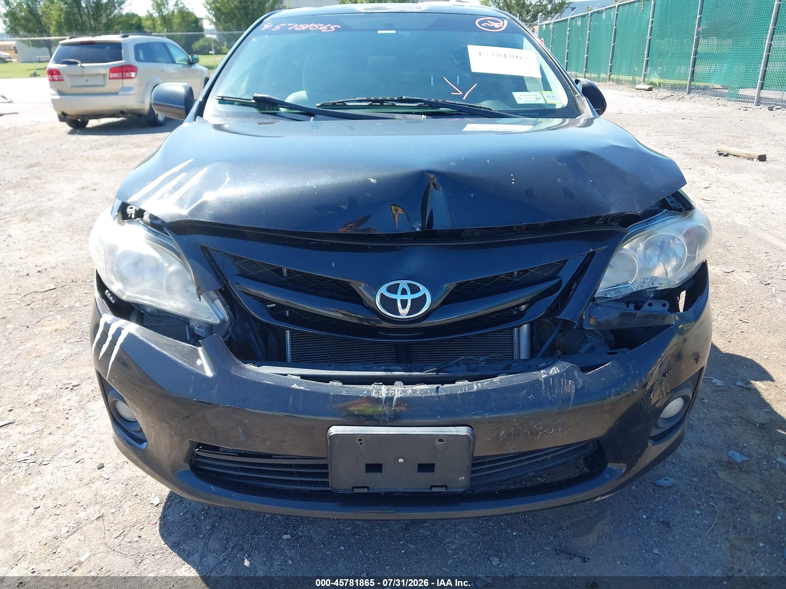 2011 Toyota Corolla Le Black vin: 2T1BU4EE8BC564898