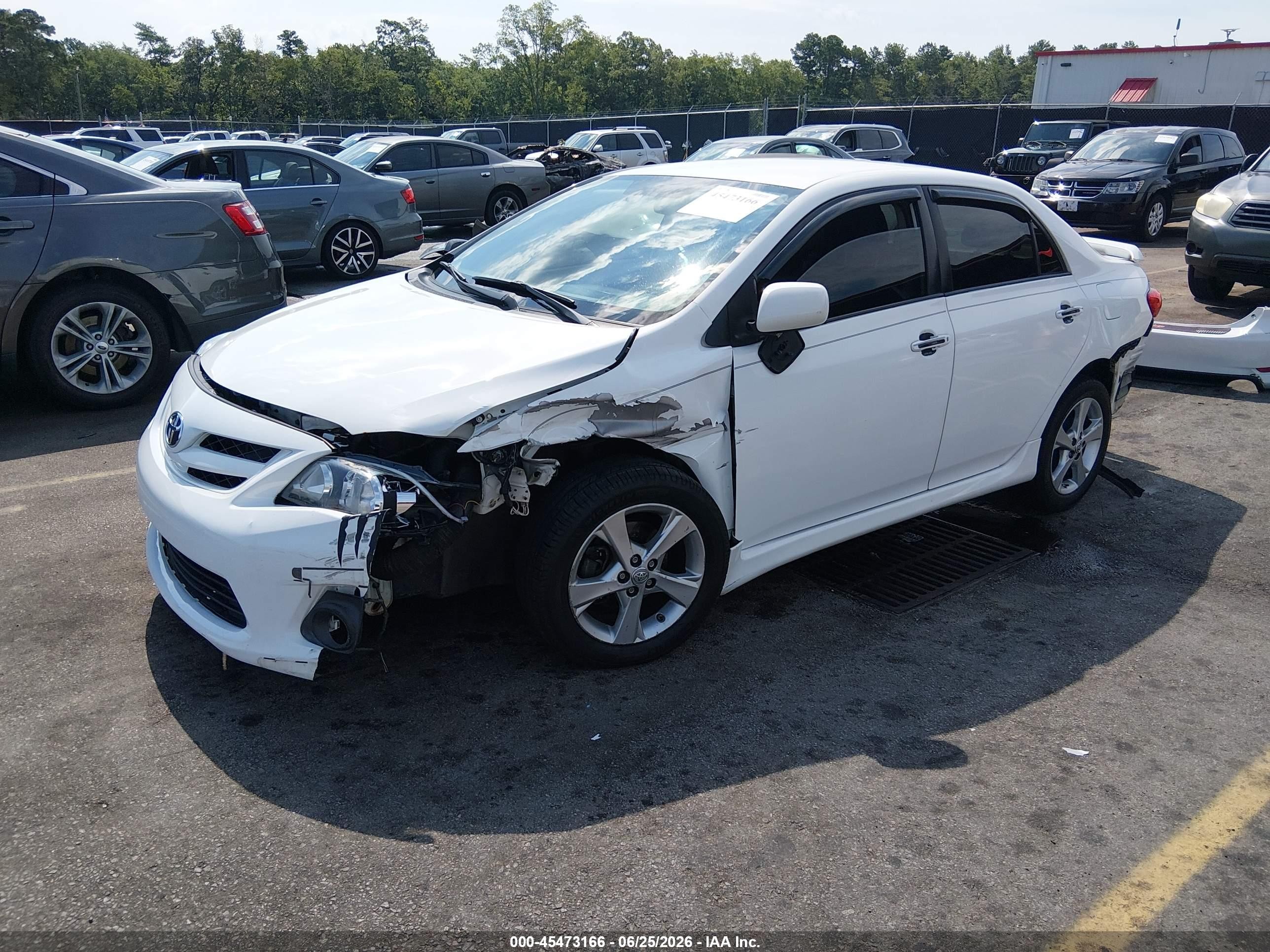 2011 Toyota Corolla S White vin: 2T1BU4EE8BC570751