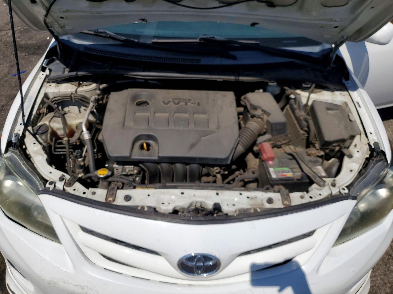 2011 Toyota Corolla S White vin: 2T1BU4EE8BC572371