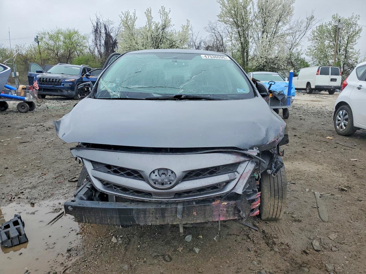 2011 Toyota Corolla Le Gray vin: 2T1BU4EE8BC573505