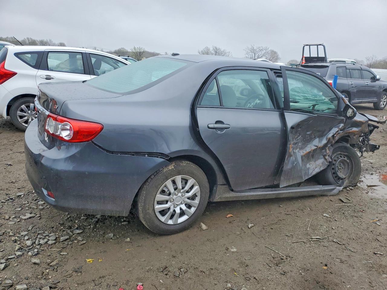 2011 Toyota Corolla Le Gray vin: 2T1BU4EE8BC573505