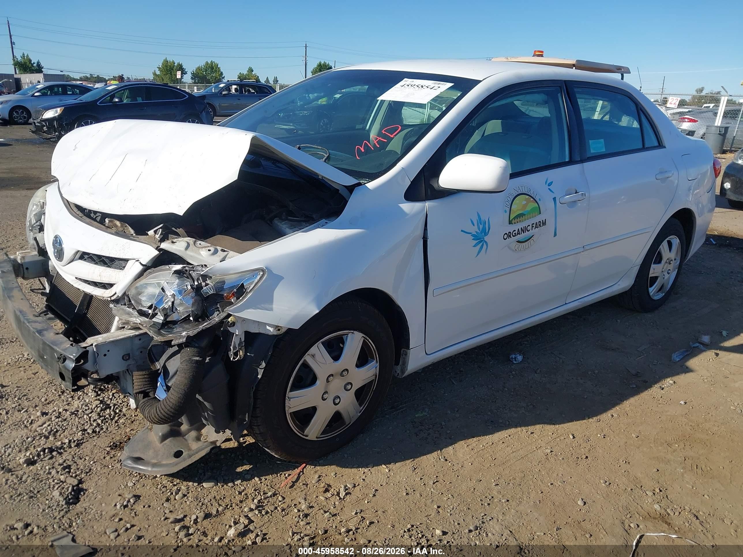 2011 Toyota Corolla Le White vin: 2T1BU4EE8BC581166
