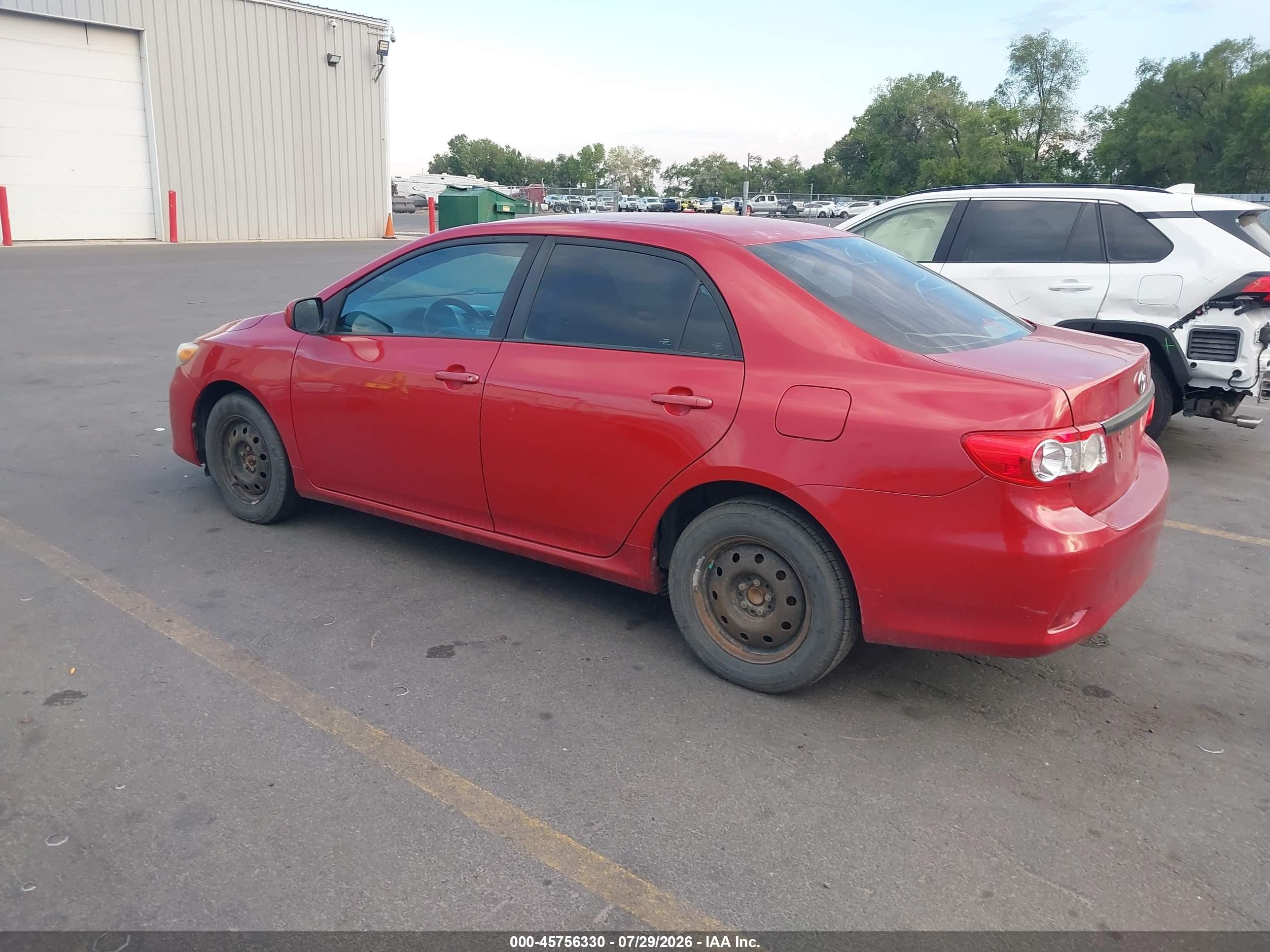 2011 Toyota Corolla Le Red vin: 2T1BU4EE8BC585766