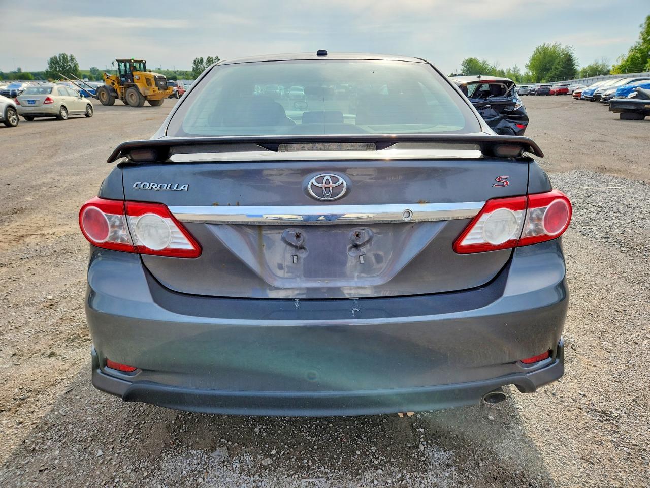 2011 Toyota Corolla S Gray vin: 2T1BU4EE8BC588084