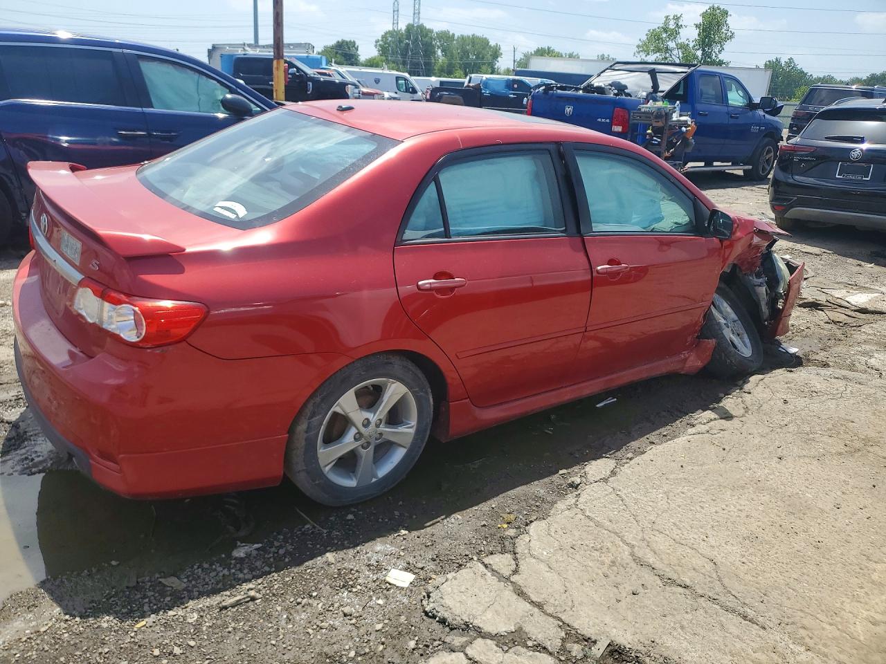 2011 Toyota Corolla S Red vin: 2T1BU4EE8BC603960