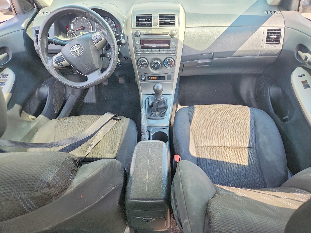 2011 Toyota Corolla S Silver vin: 2T1BU4EE8BC604333