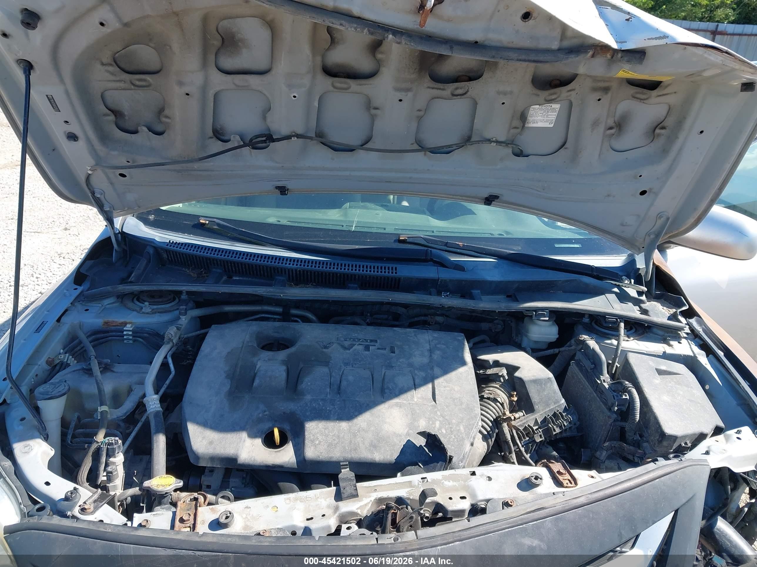 2011 Toyota Corolla Le Silver vin: 2T1BU4EE8BC620533