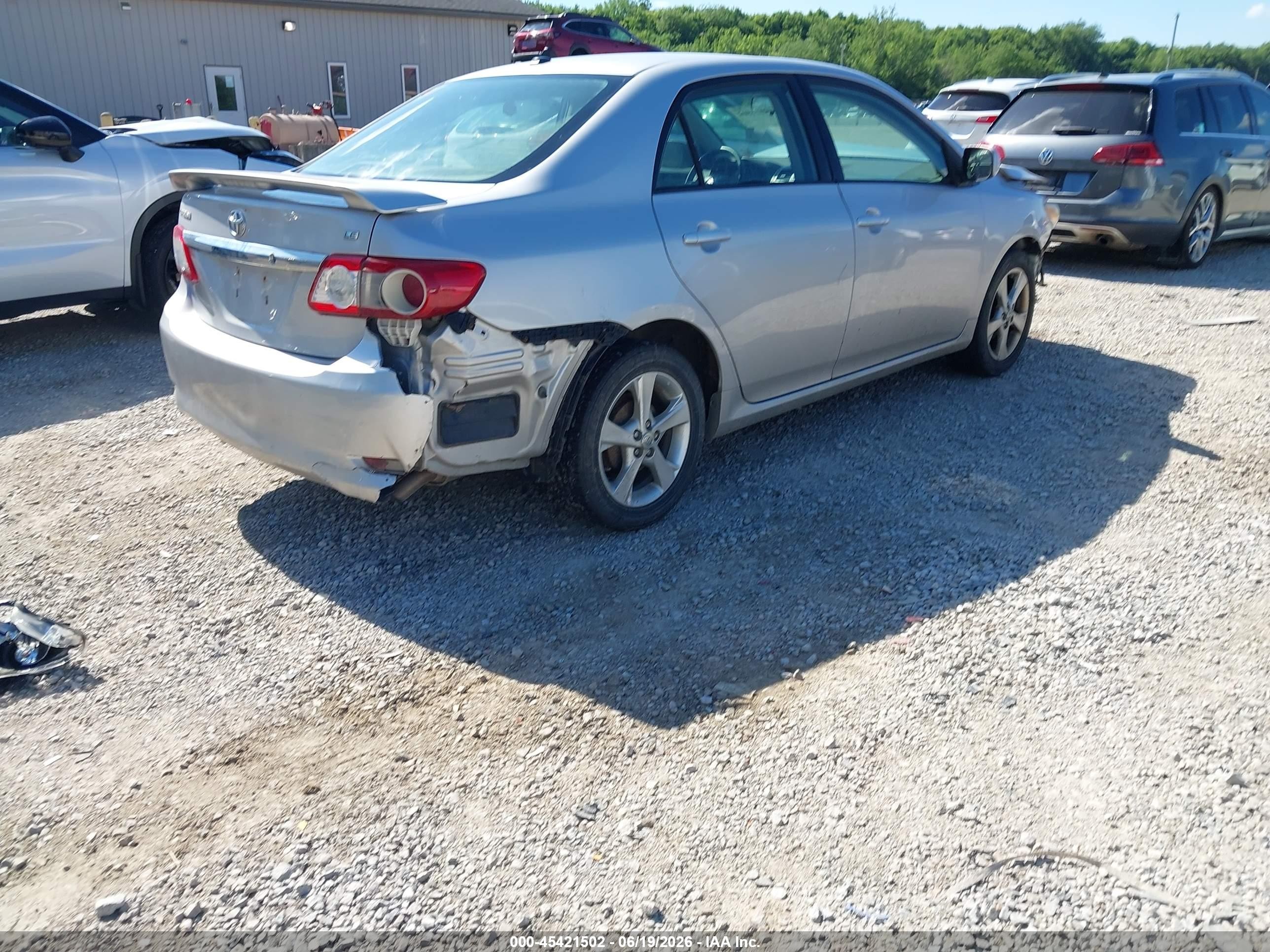 2011 Toyota Corolla Le Silver vin: 2T1BU4EE8BC620533