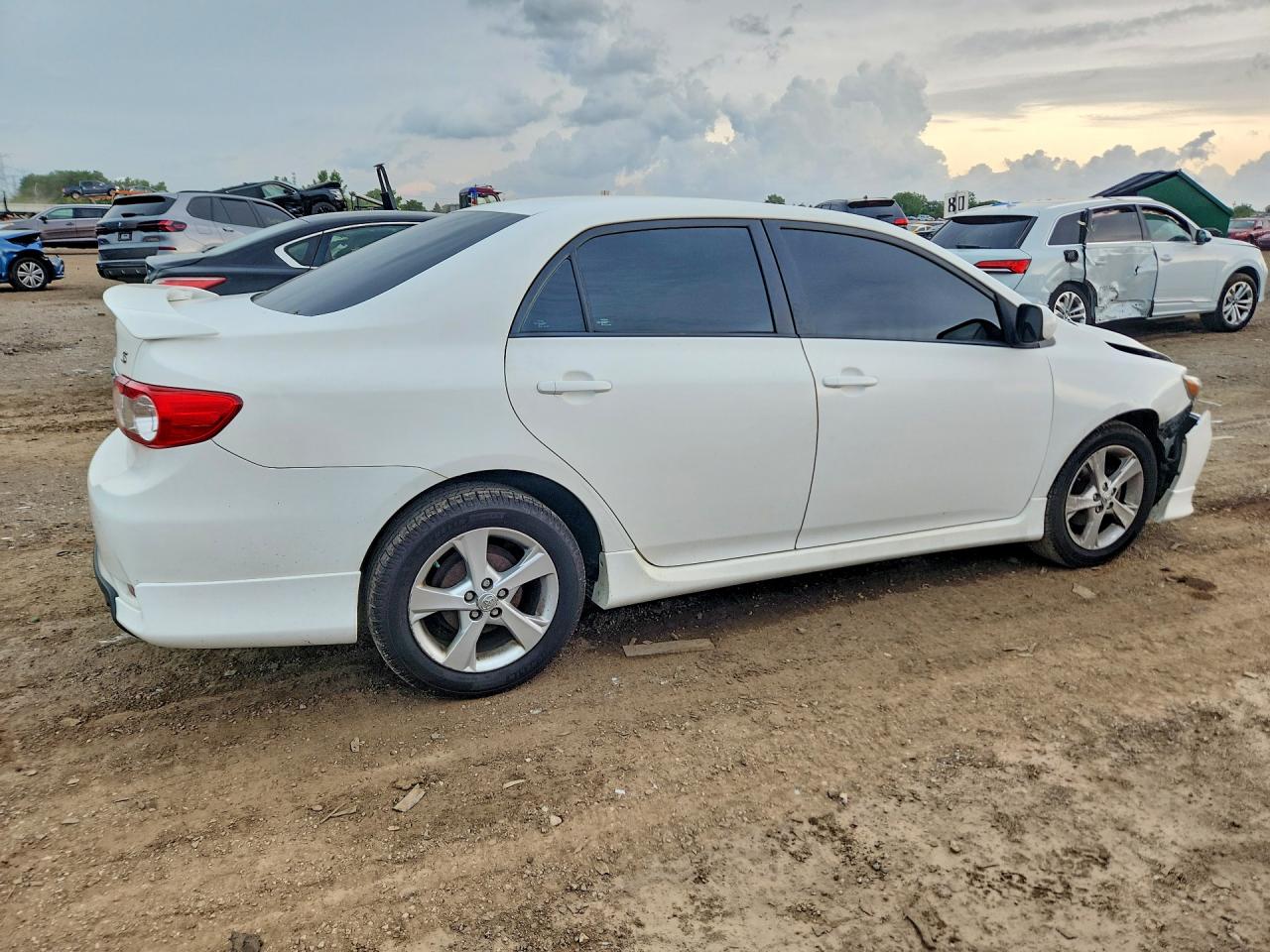2011 Toyota Corolla S White vin: 2T1BU4EE8BC623447