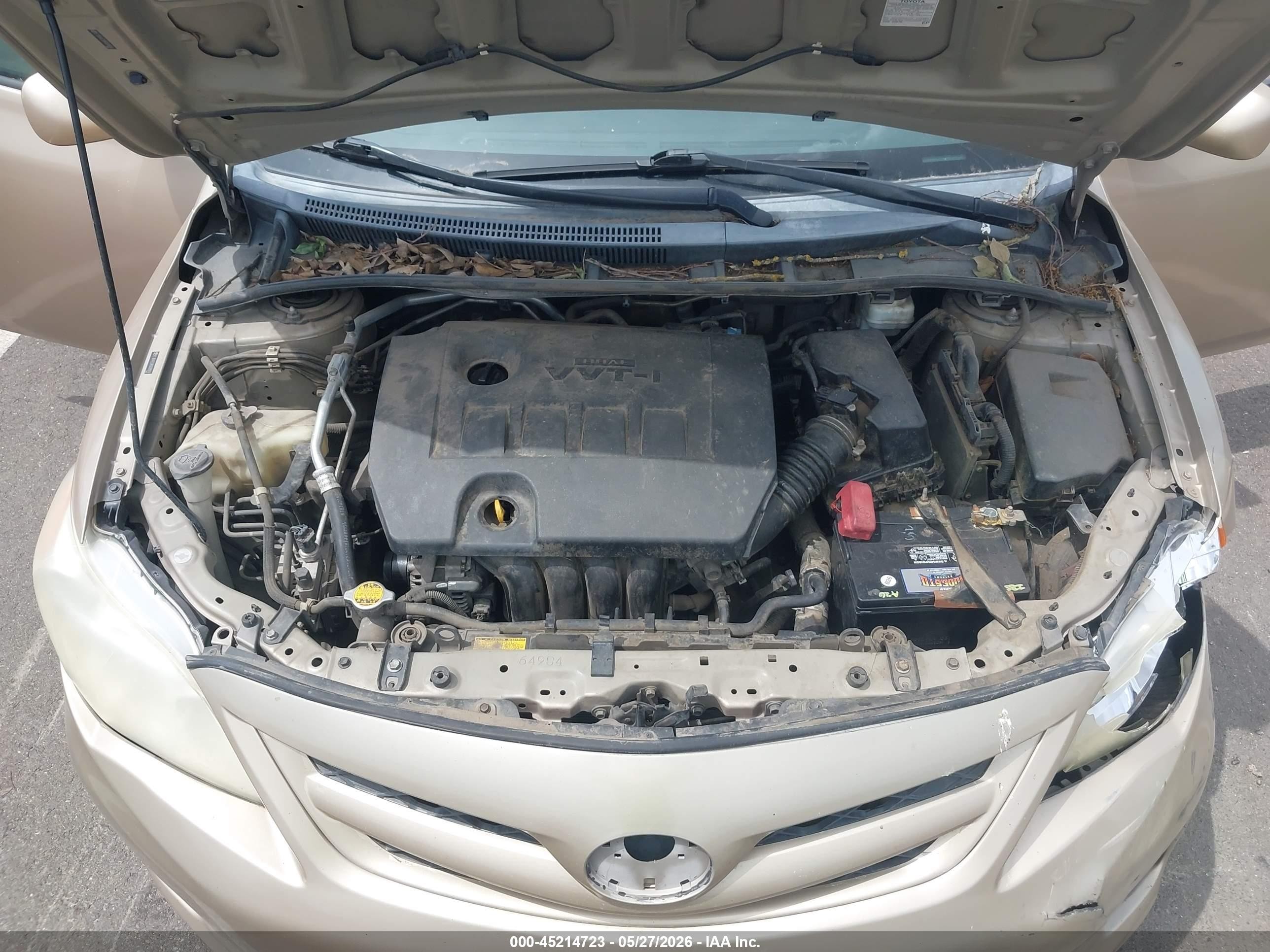 2011 Toyota Corolla Le Gold vin: 2T1BU4EE8BC628924