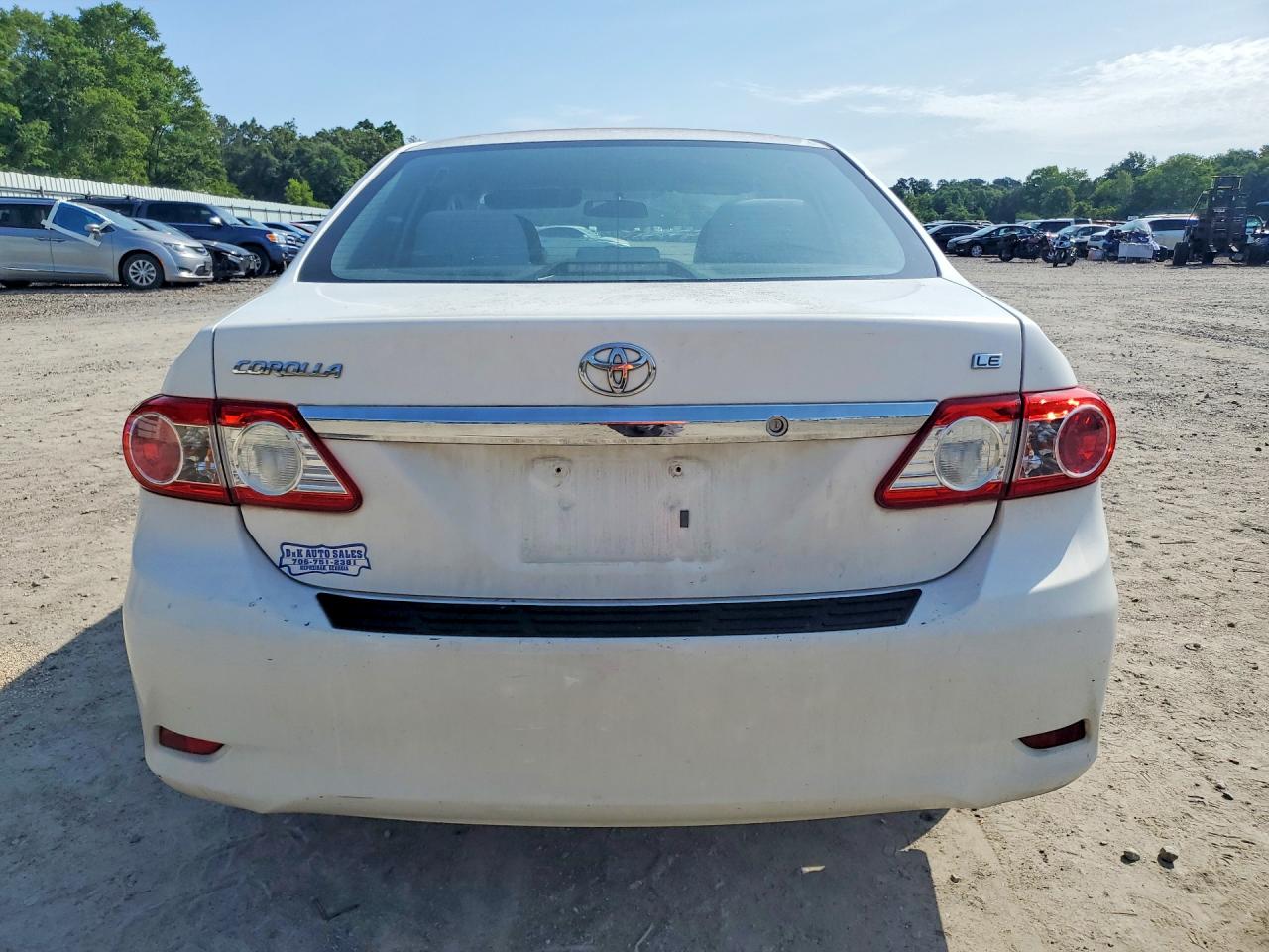 2011 Toyota Corolla Le White vin: 2T1BU4EE8BC650504